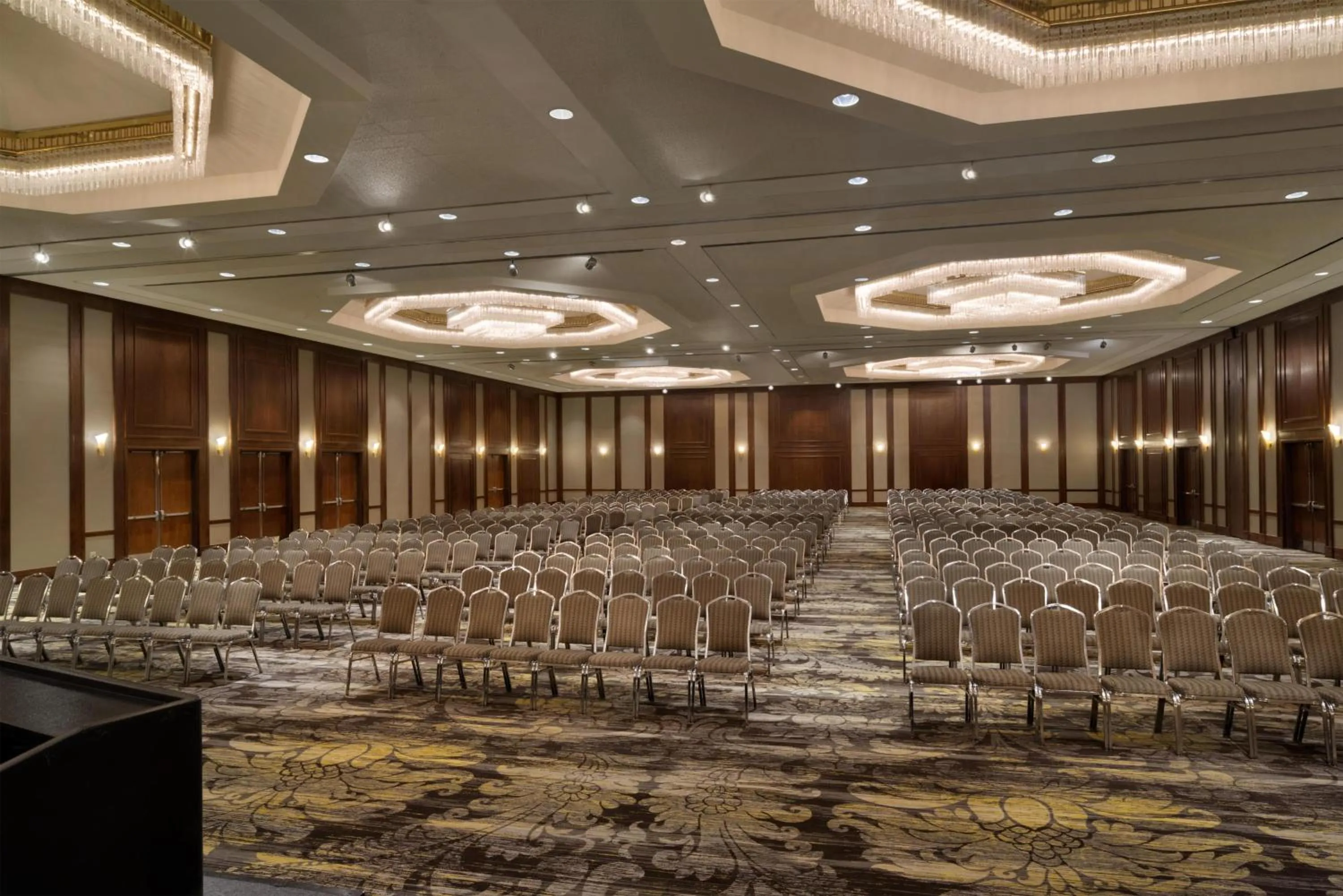 Meeting/conference room in DoubleTree by Hilton Stamford