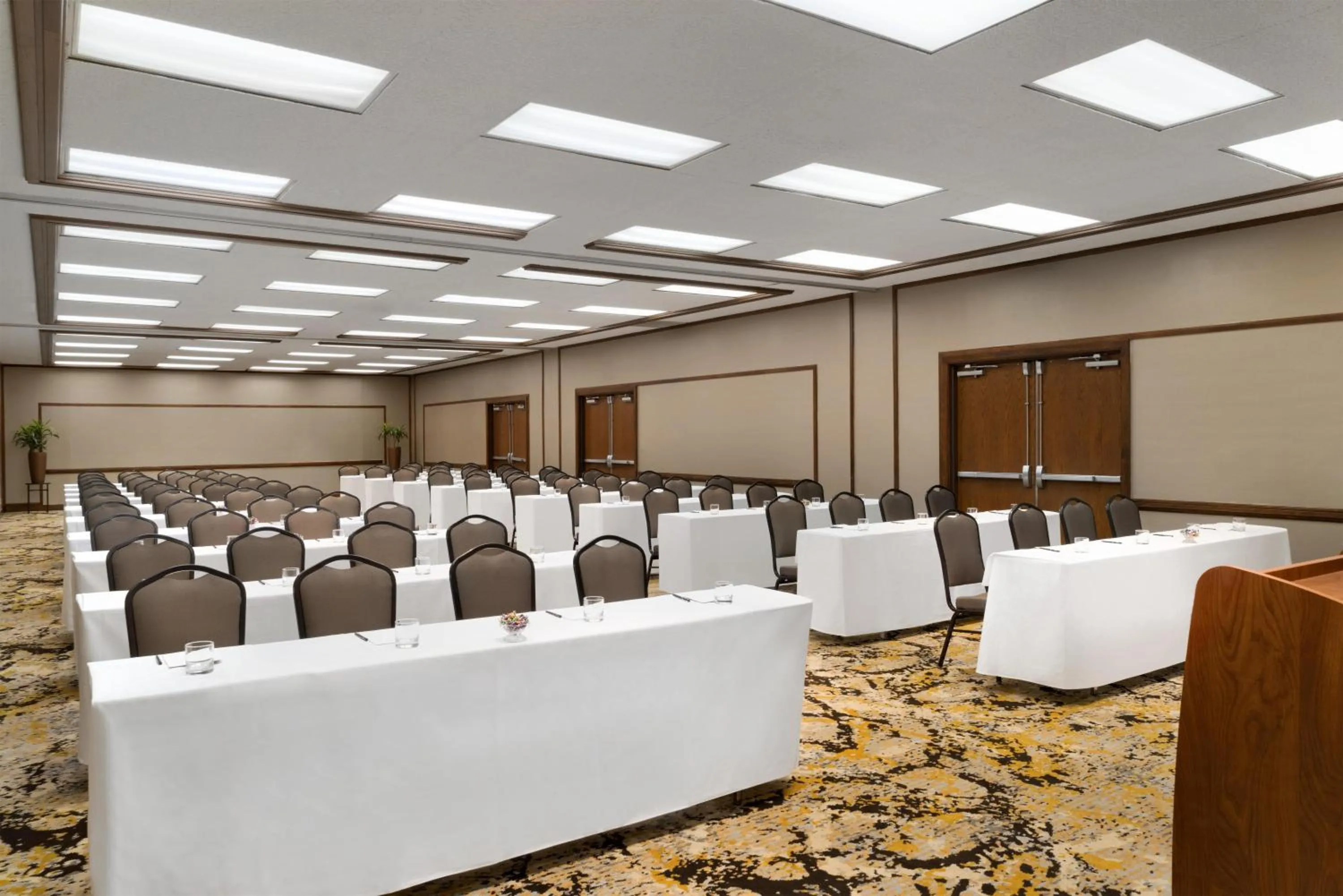 Meeting/conference room in DoubleTree by Hilton Stamford