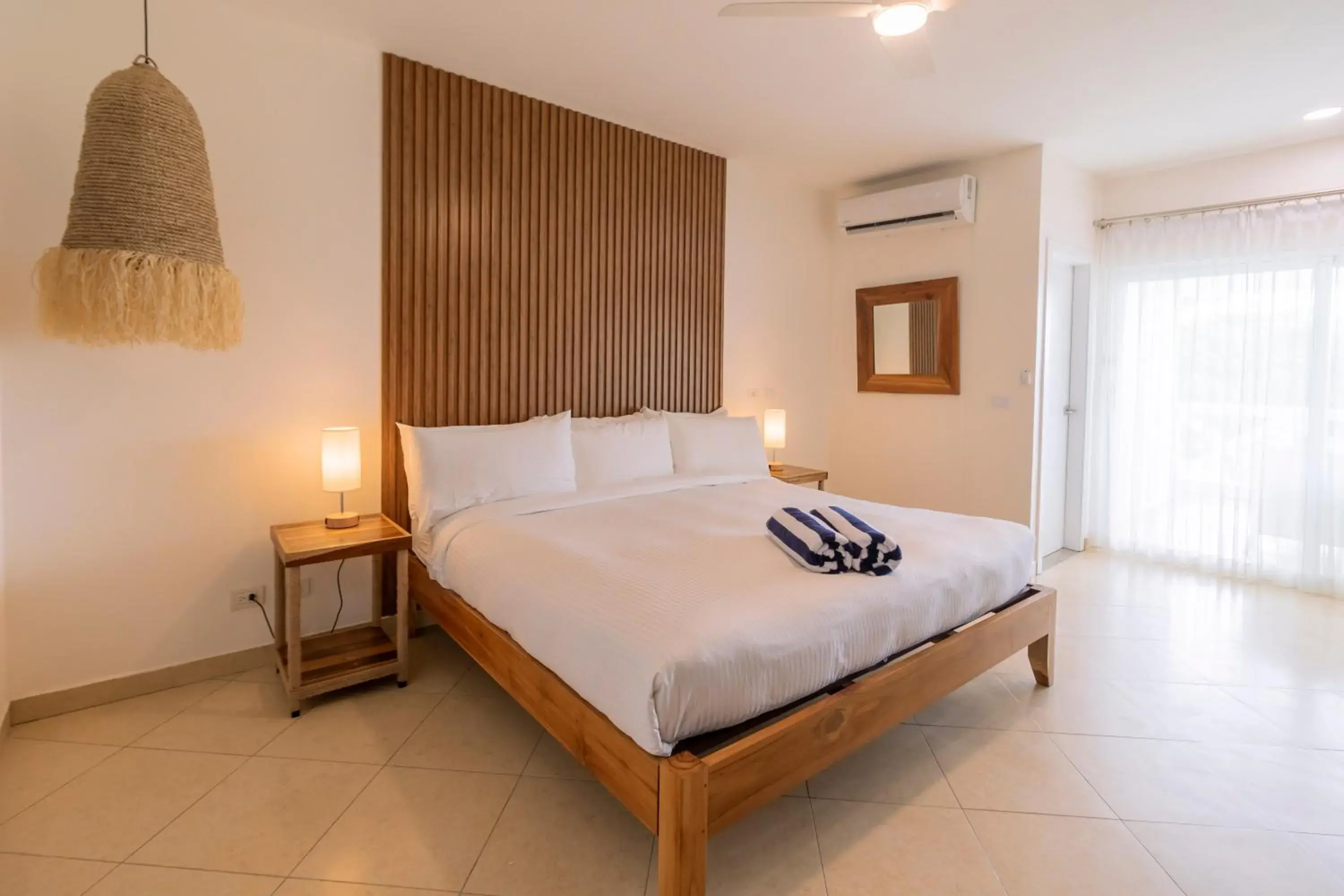 Deluxe King with Balcony Ocean View in Hotel Santa Teresa by the Beach Deluxe King with Balcony Ocean View in Hotel Santa Teresa by the Beach