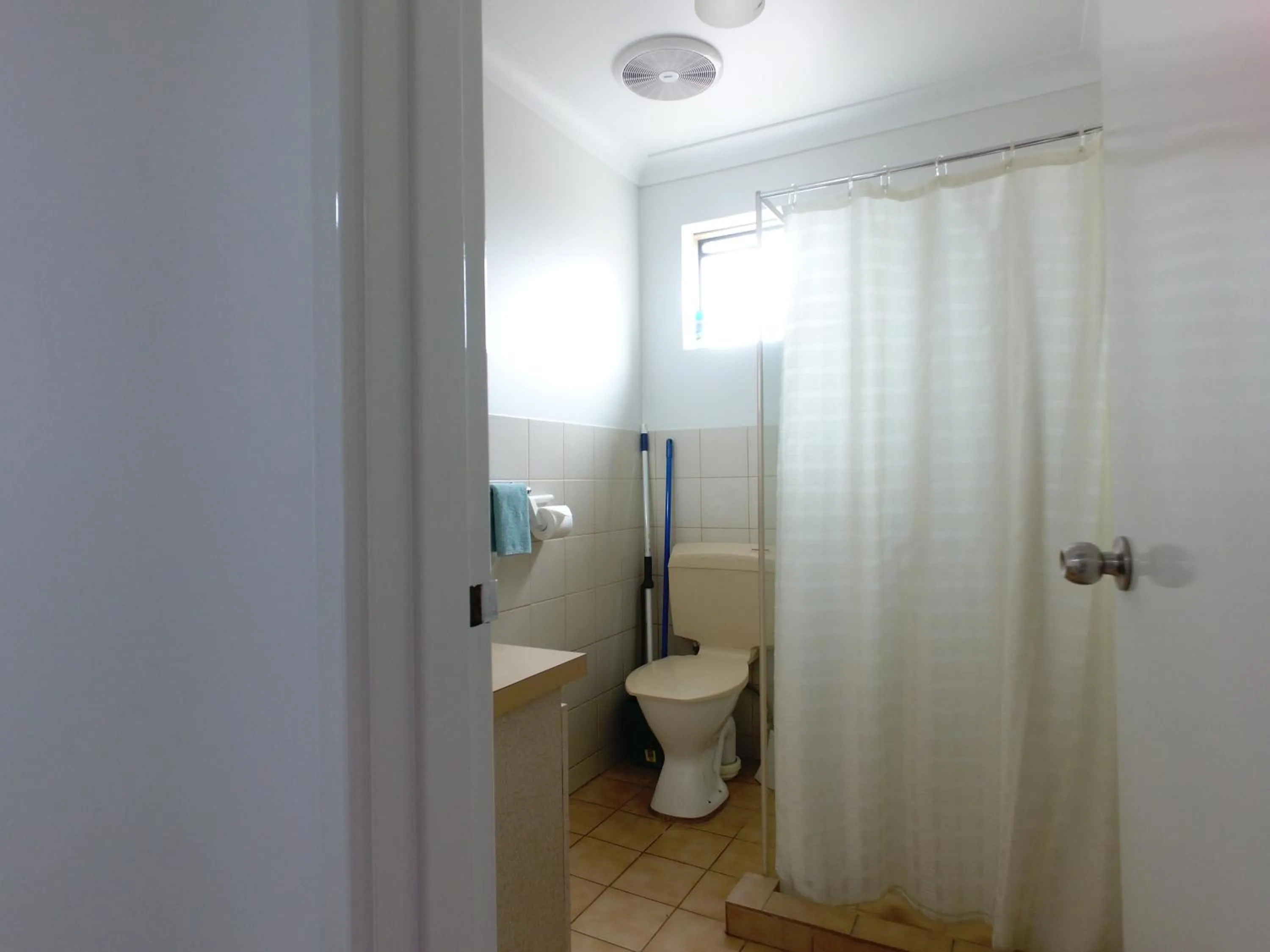 Bathroom in Esperance Bay Holiday Park