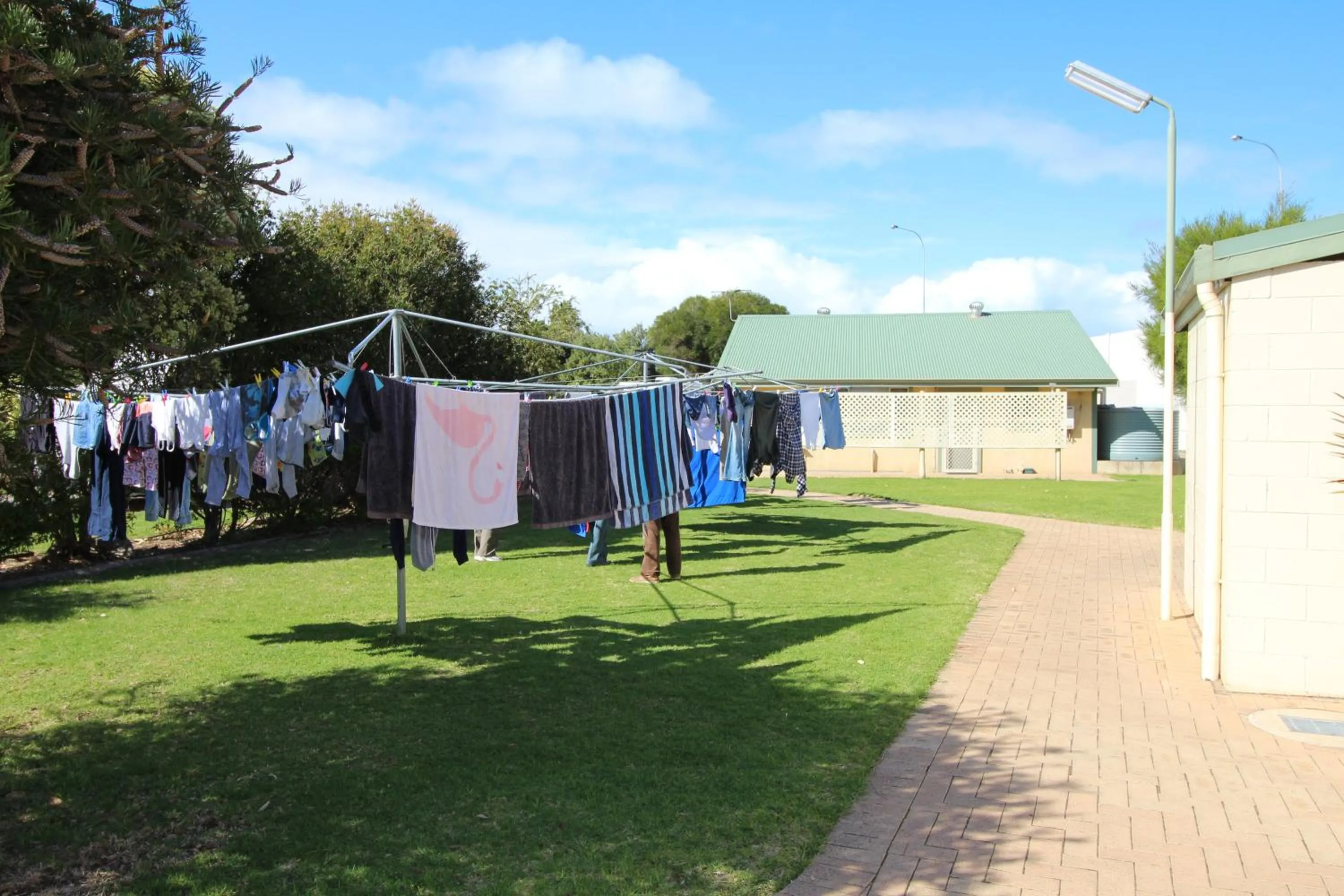 BBQ facilities in Esperance Bay Holiday Park