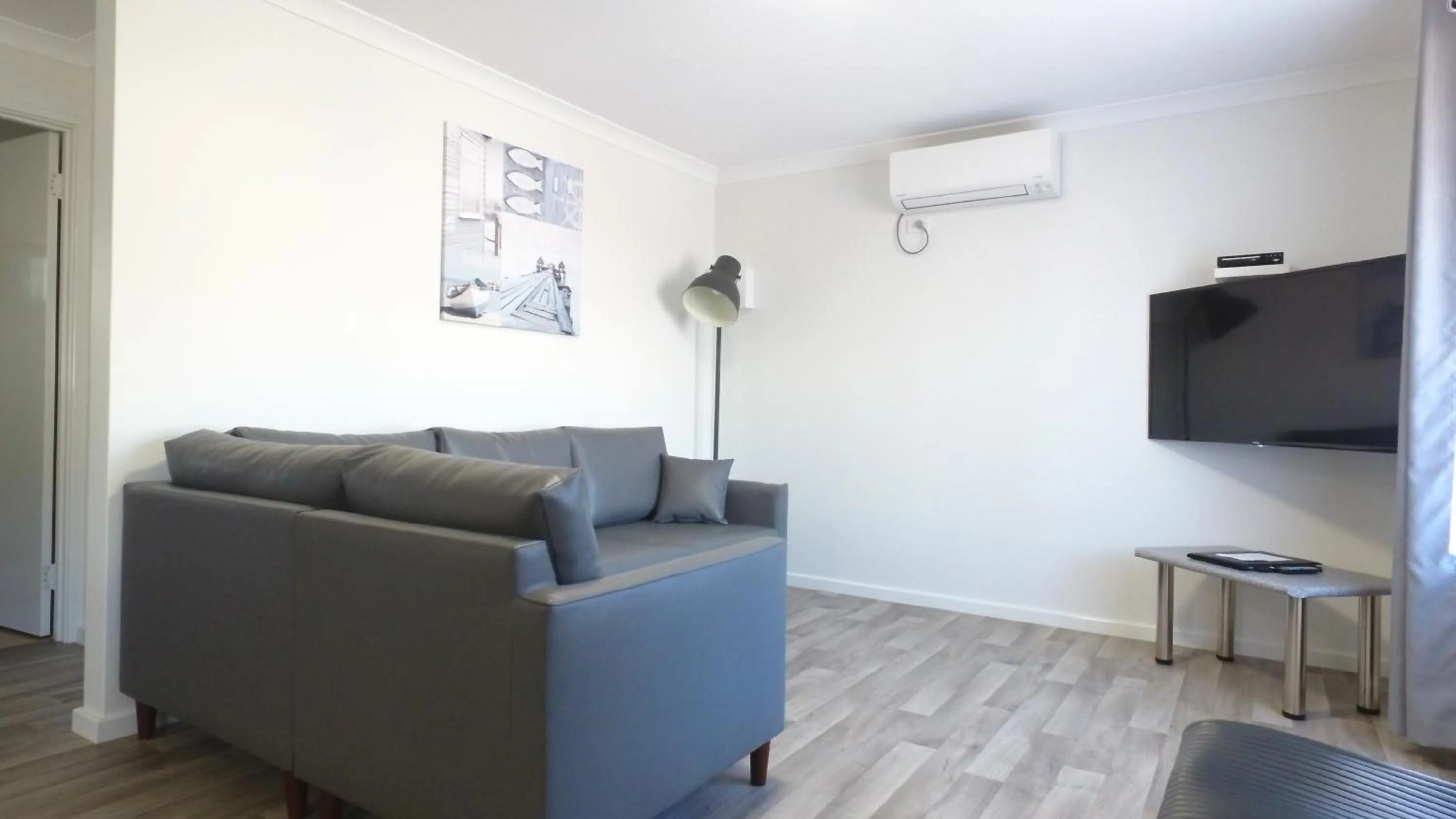 TV and multimedia in Esperance Bay Holiday Park