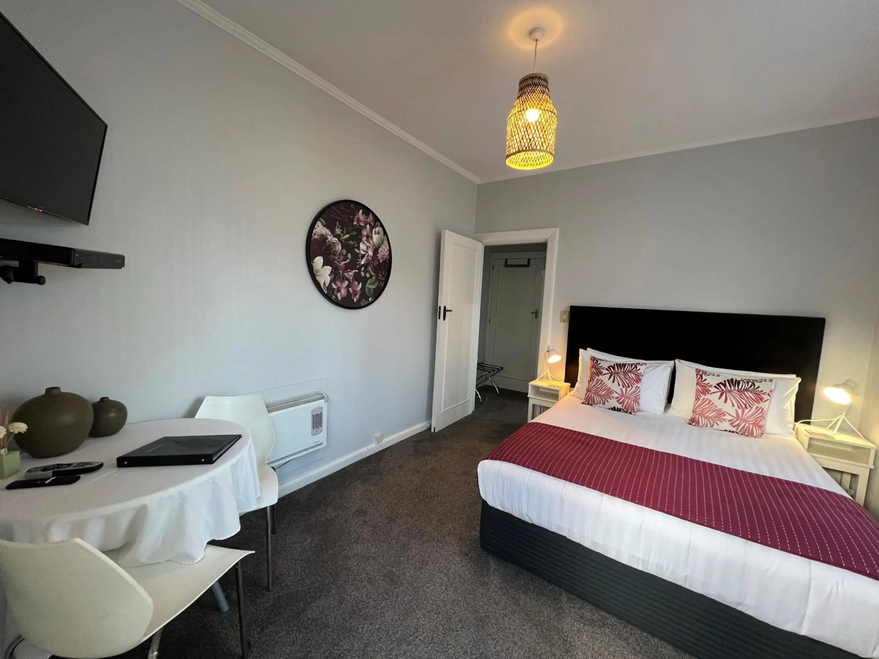 Bed in Harrogate Gardens Motel