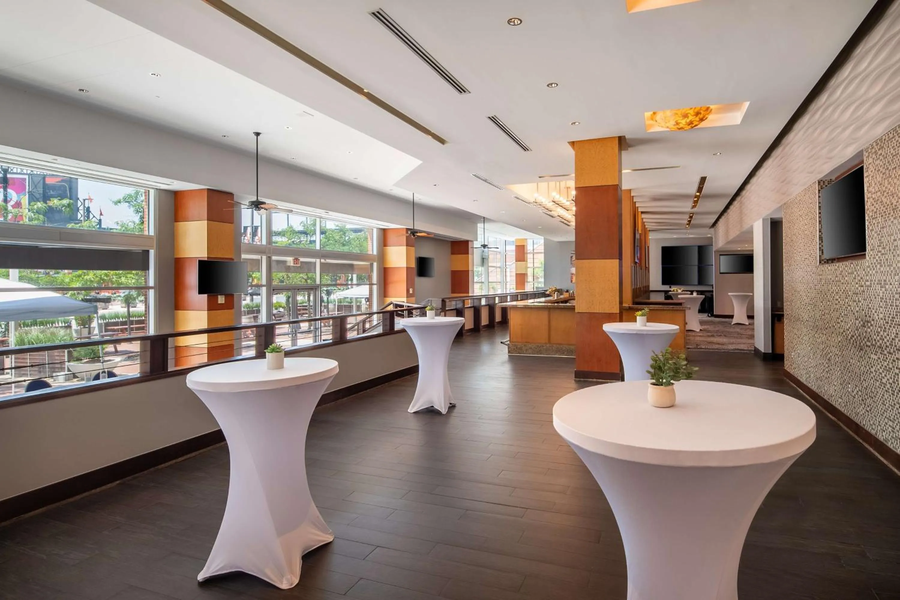 Meeting/conference room in Hilton Baltimore Inner Harbor