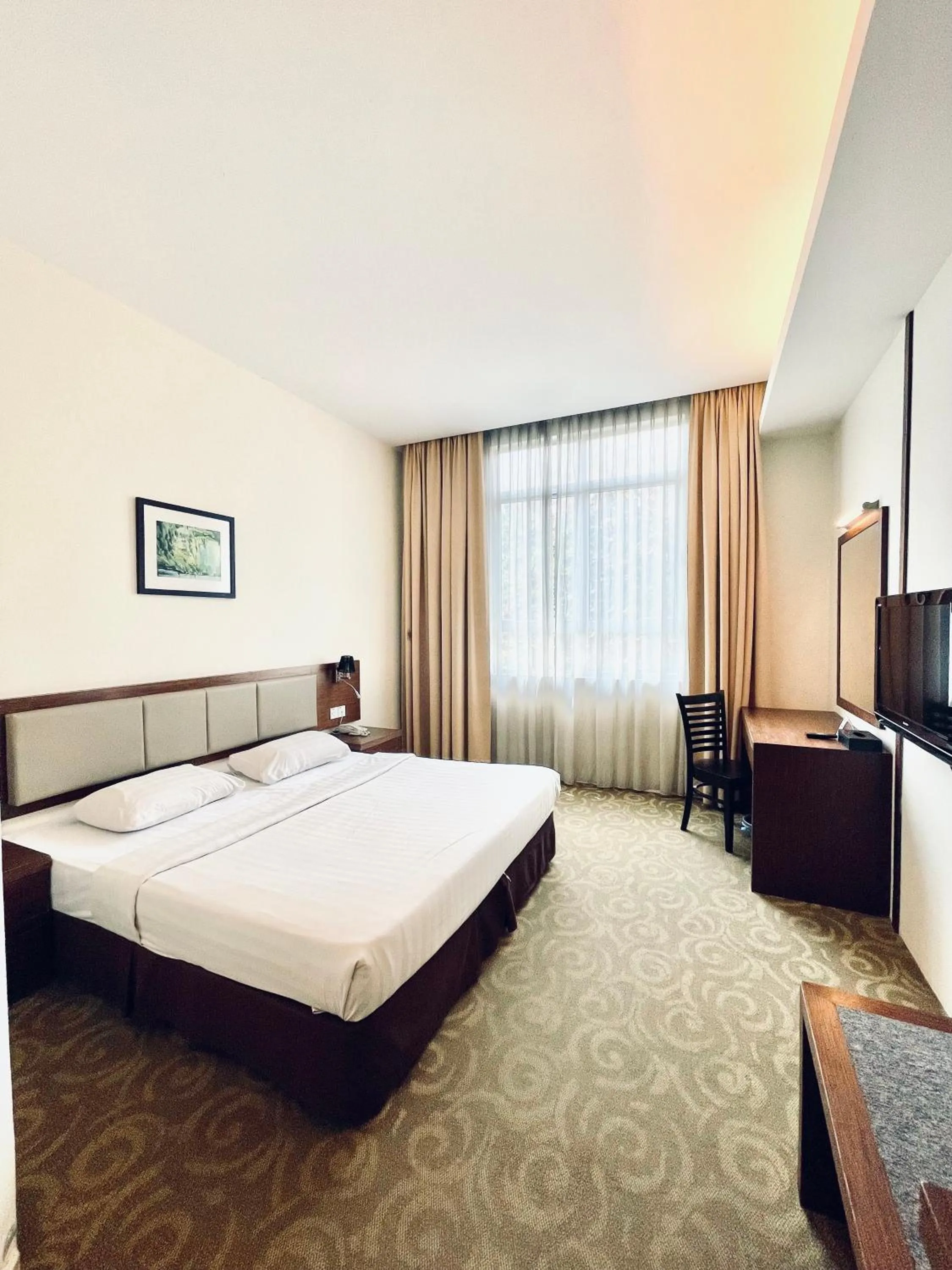 Bedroom, Bed in Seemsoon Hotel