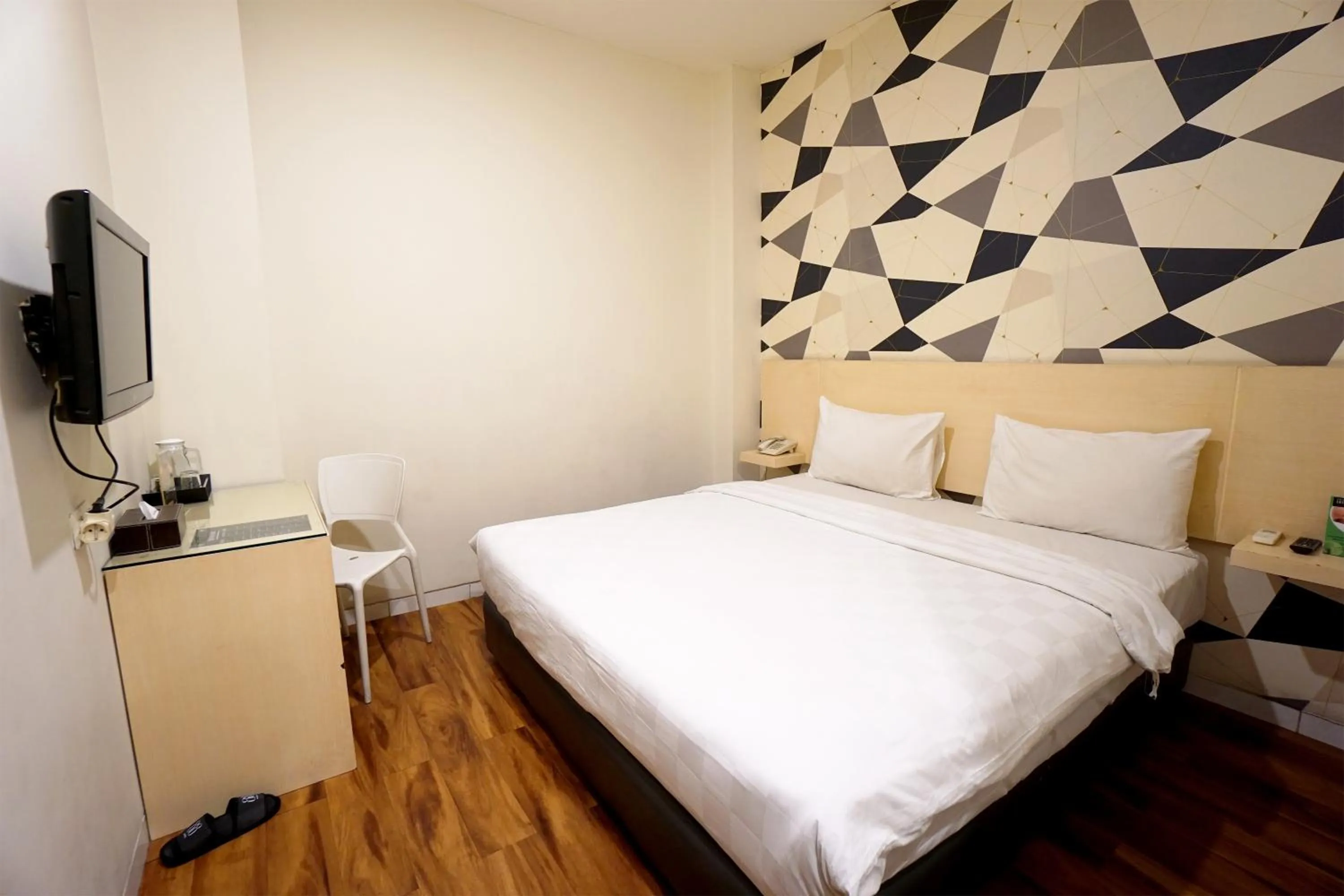 Bed in Hotel 88 Mangga Besar Raya 120 Jakarta By WH