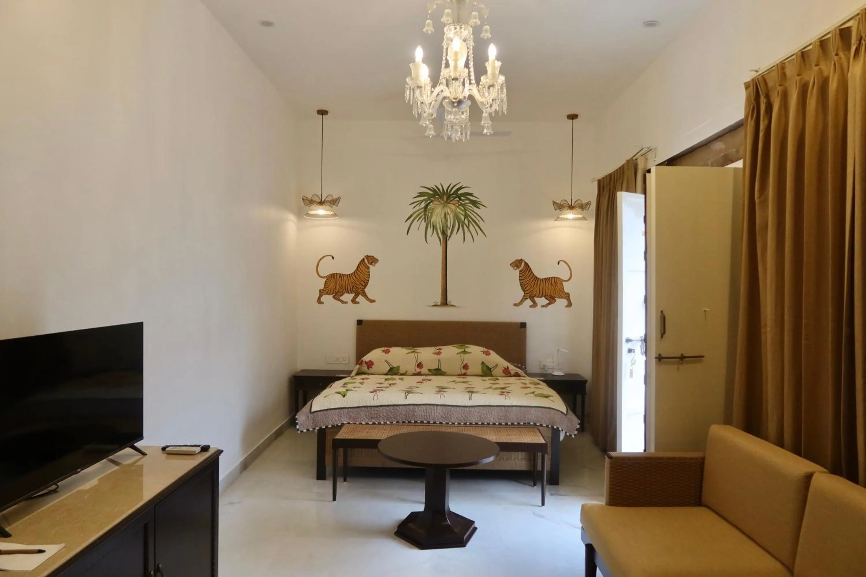 Bedroom in Dev Niwas - Heritage Hotel