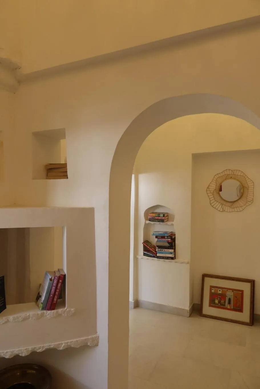 Library in Dev Niwas - Heritage Hotel