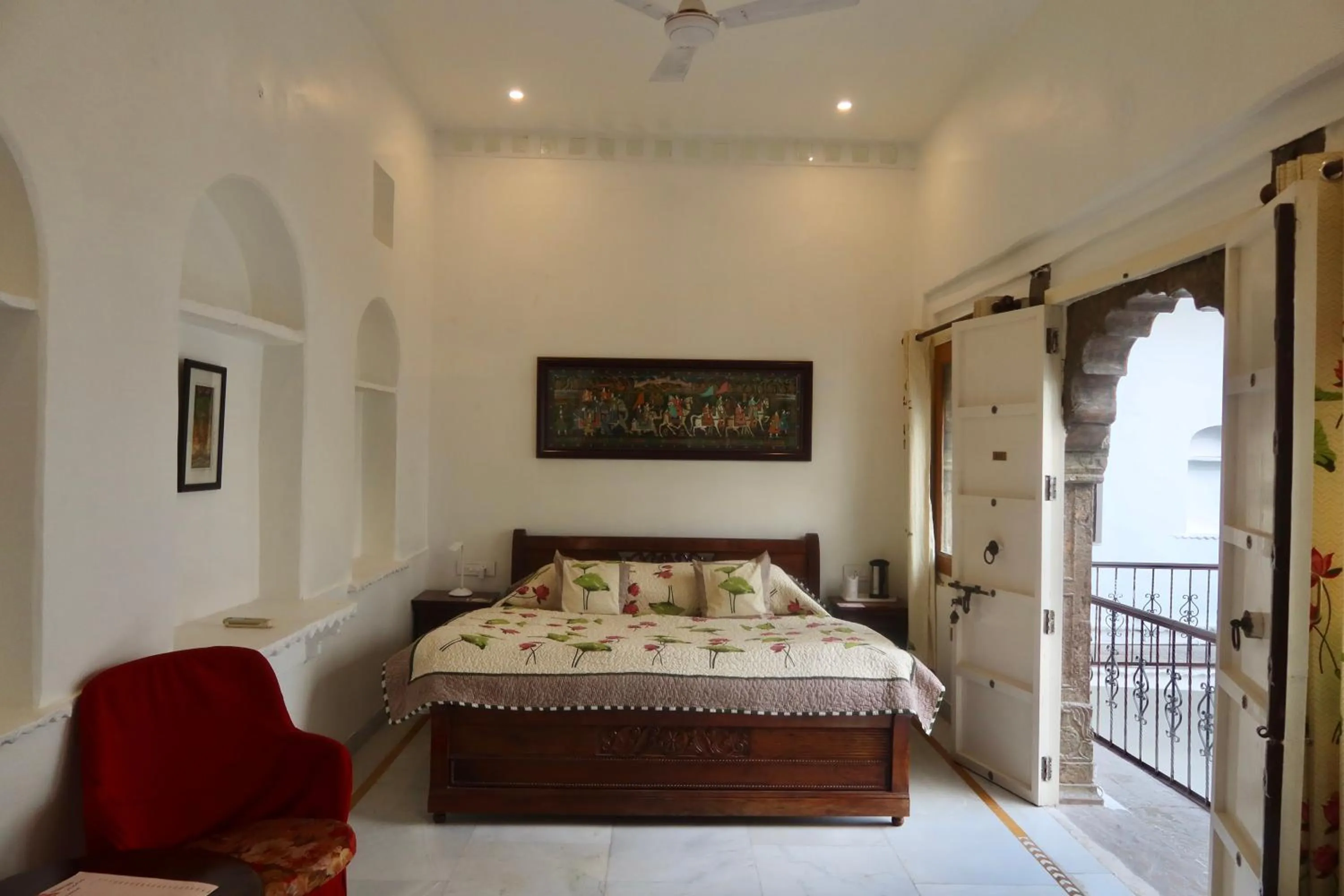 Bedroom in Dev Niwas - Heritage Hotel