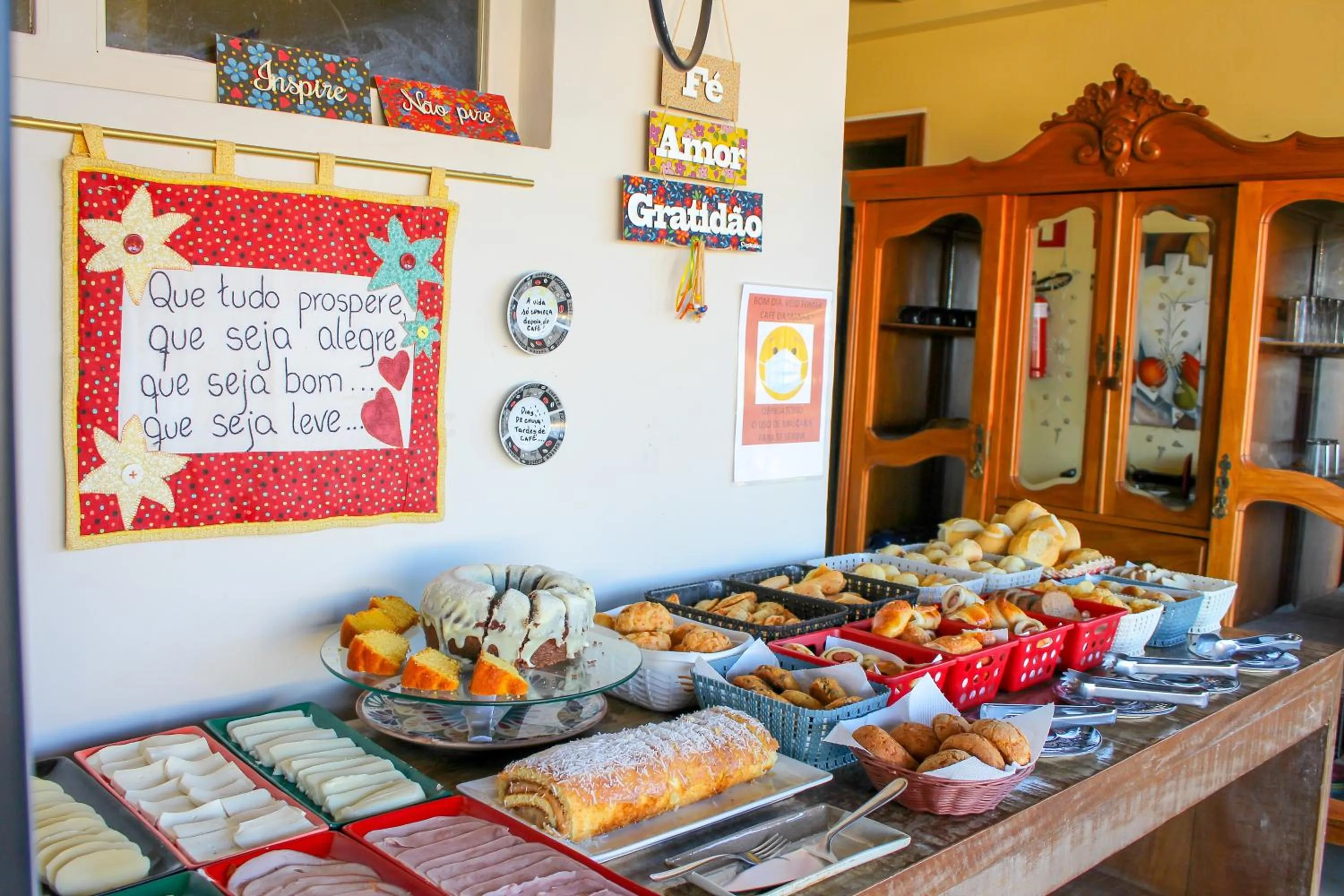 Breakfast in Pousada Quintal da Lua