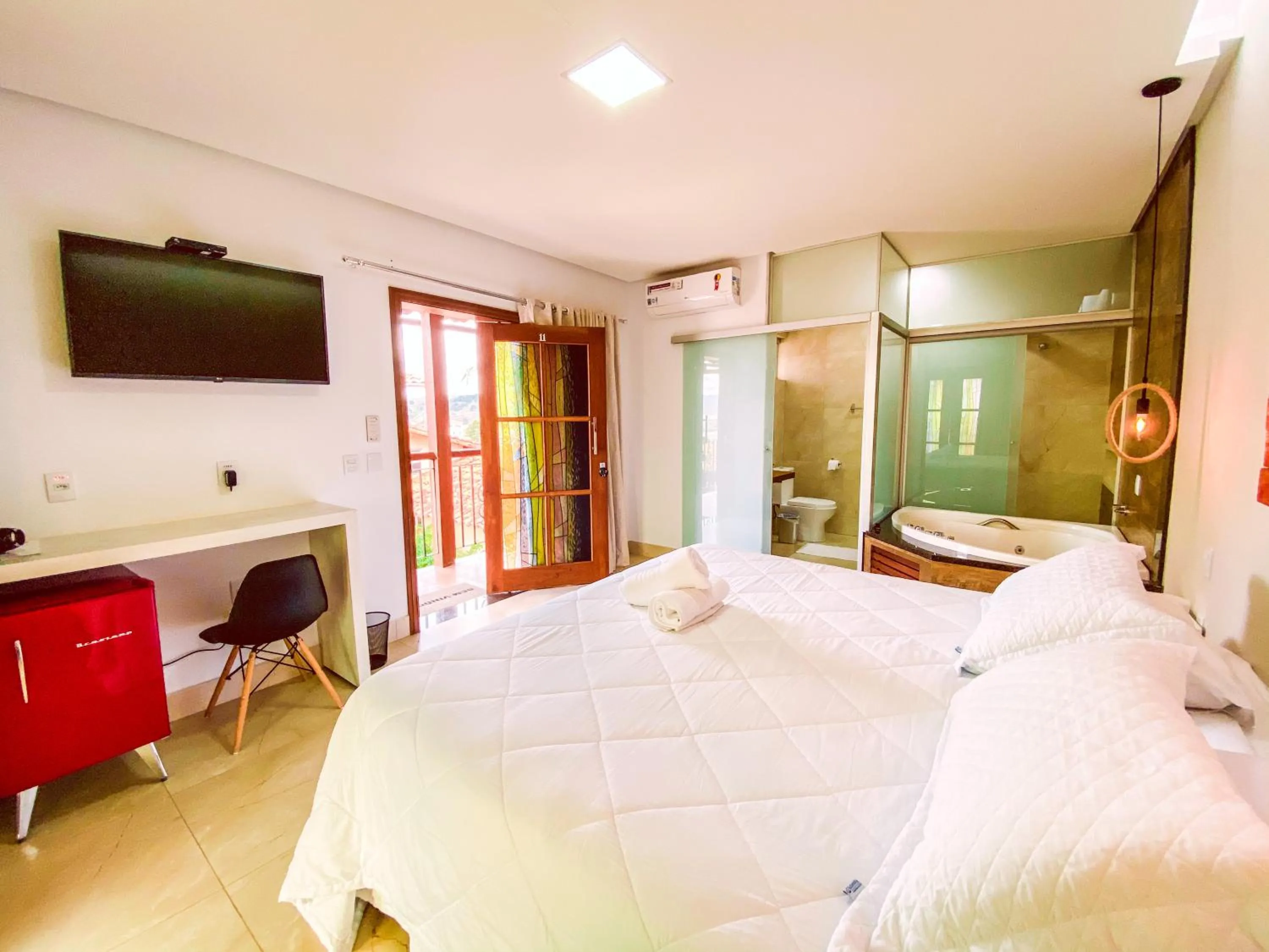 Bedroom, Bed in Pousada Quintal da Lua