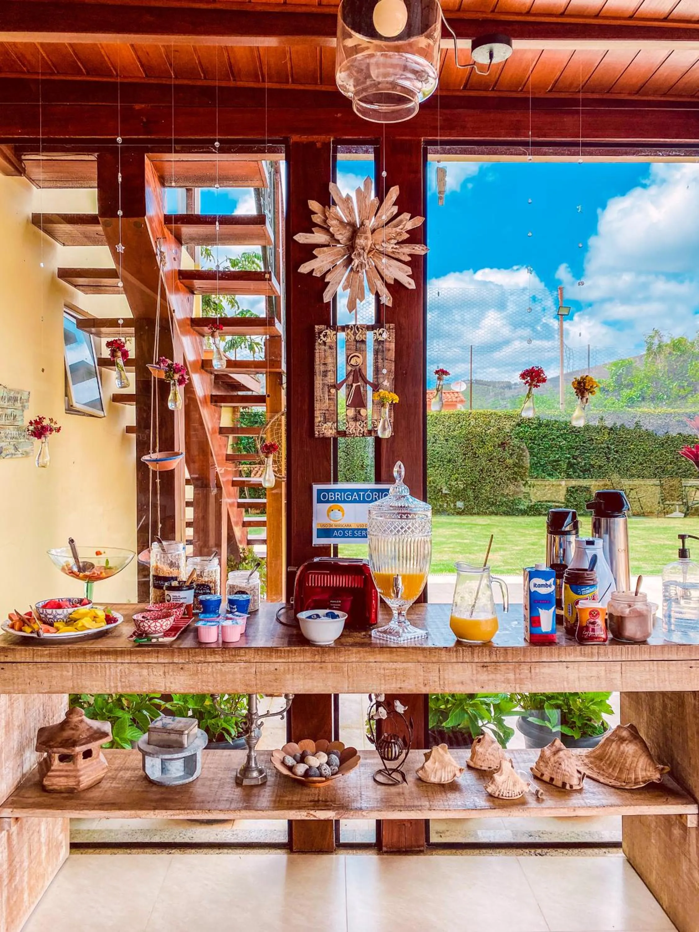 Breakfast in Pousada Quintal da Lua