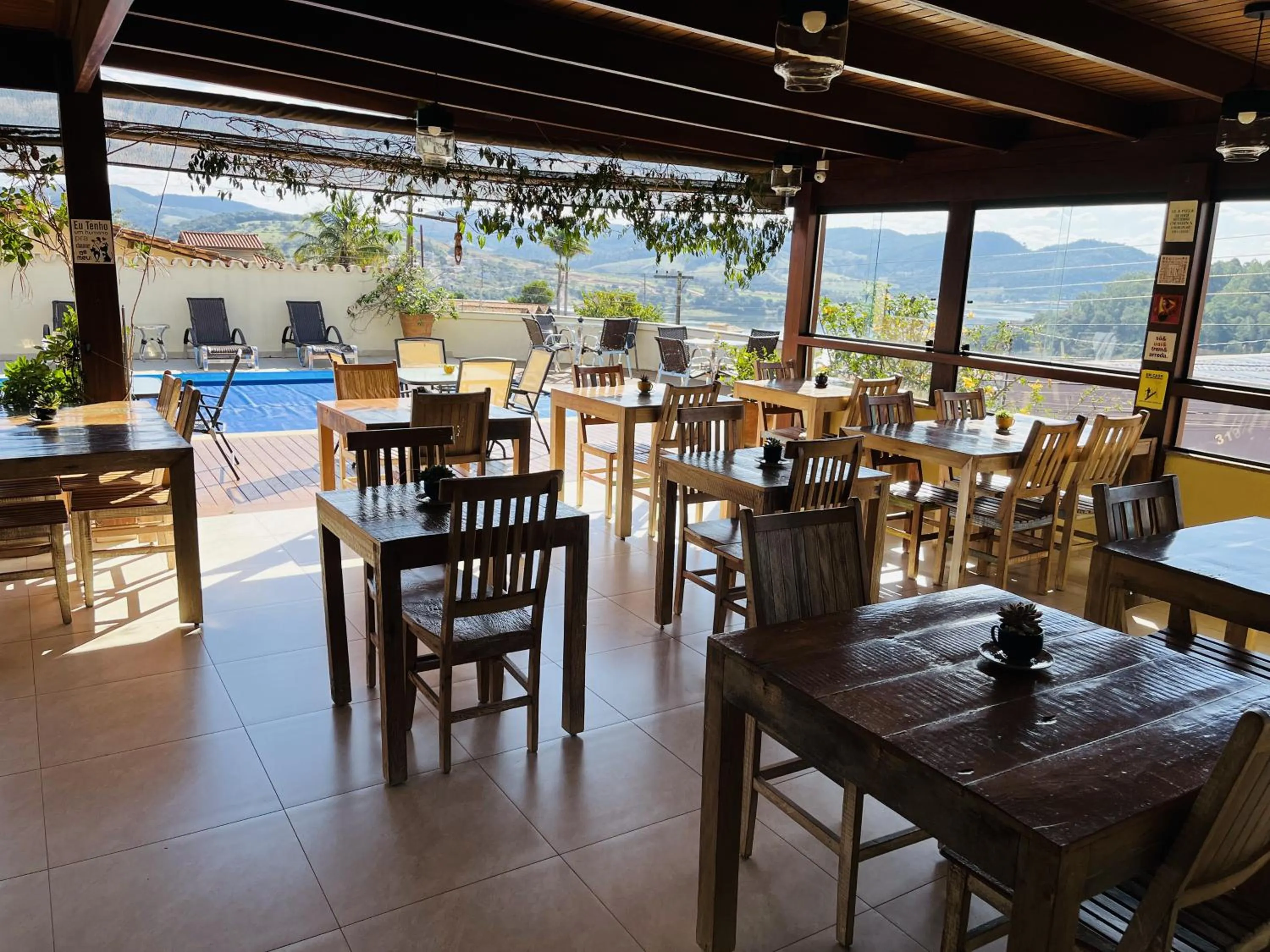 Seating area in Pousada Quintal da Lua