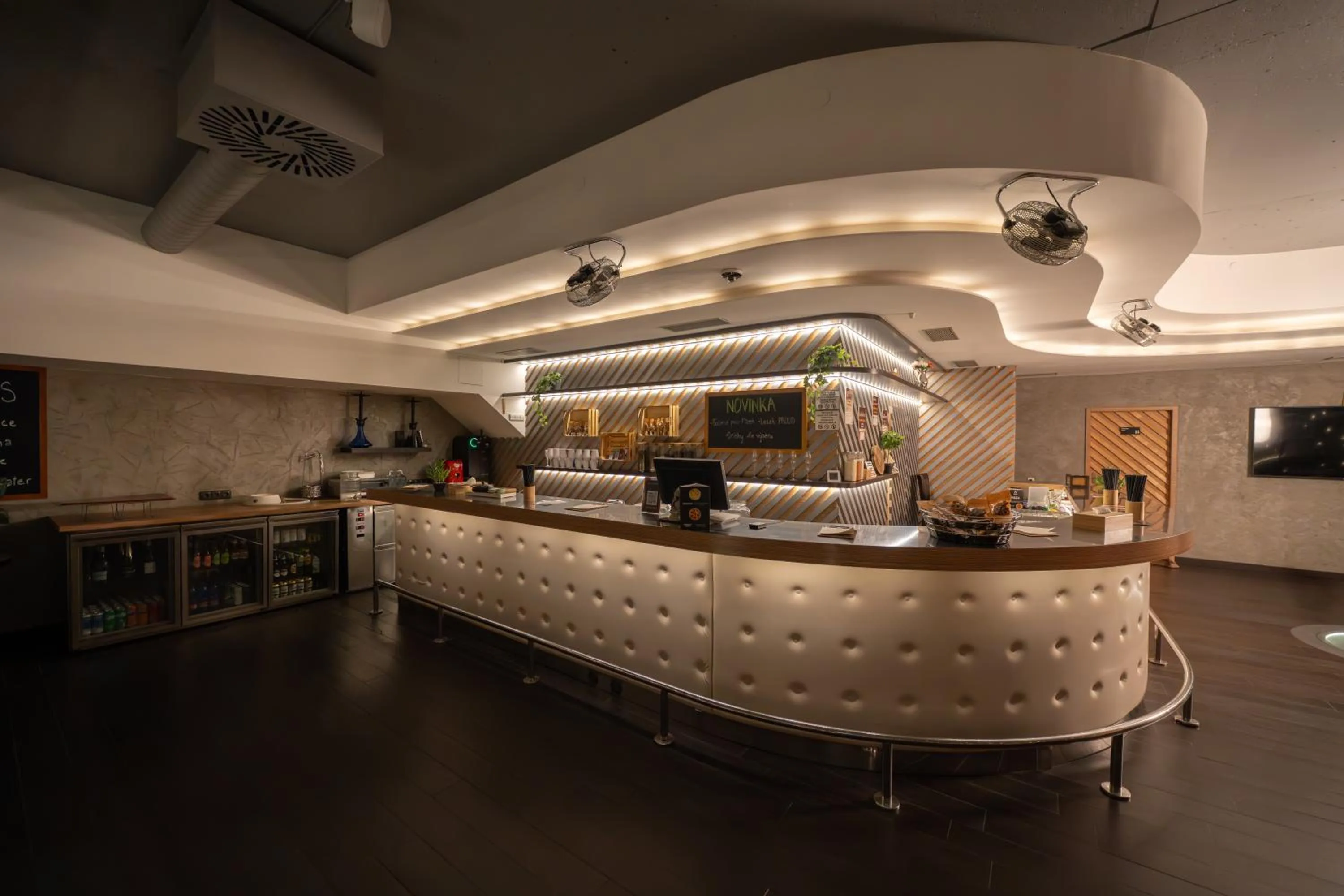 Spa and wellness centre/facilities in Wellness Rooms Central