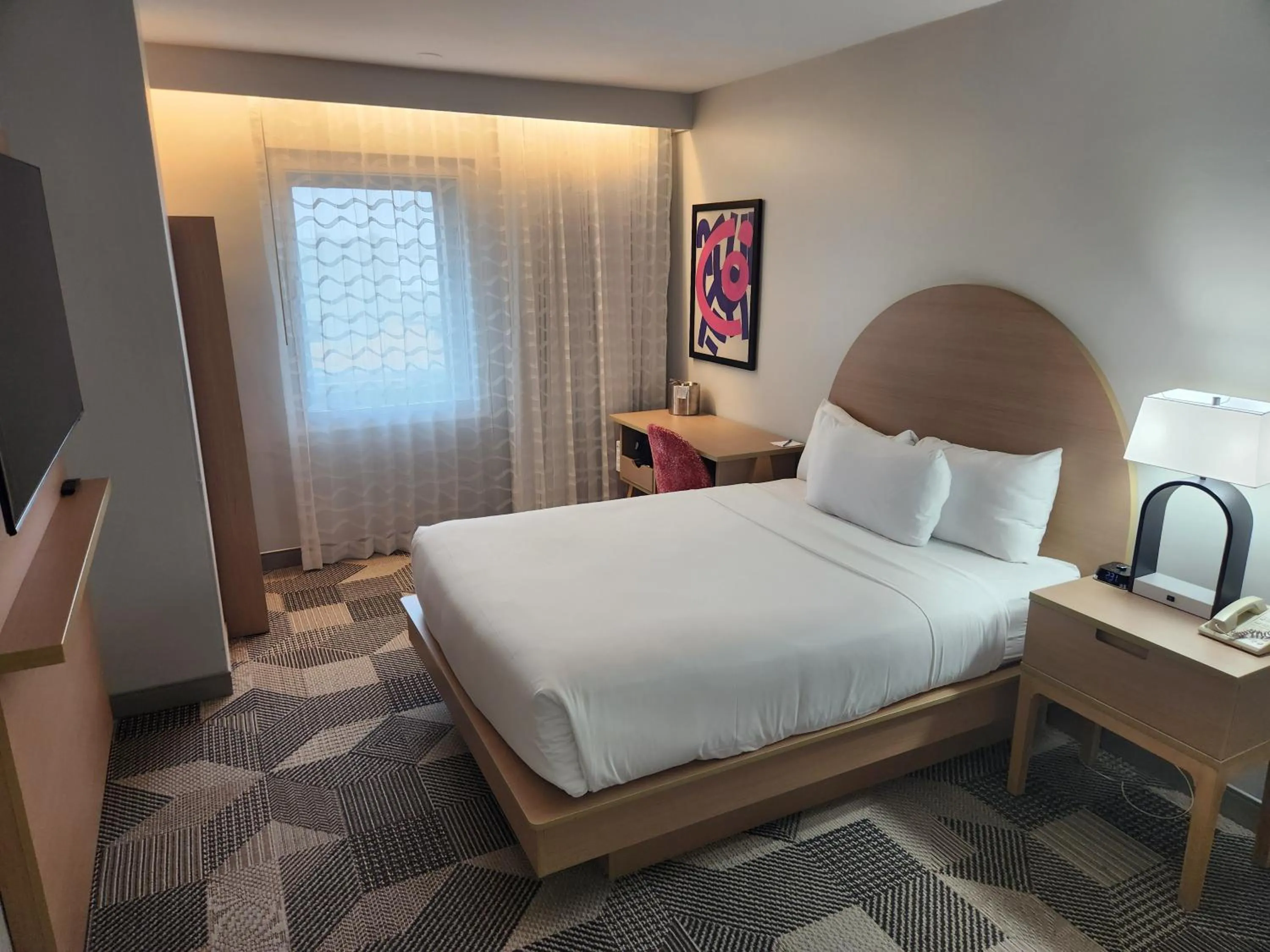 Bed in Miami International Airport Hotel