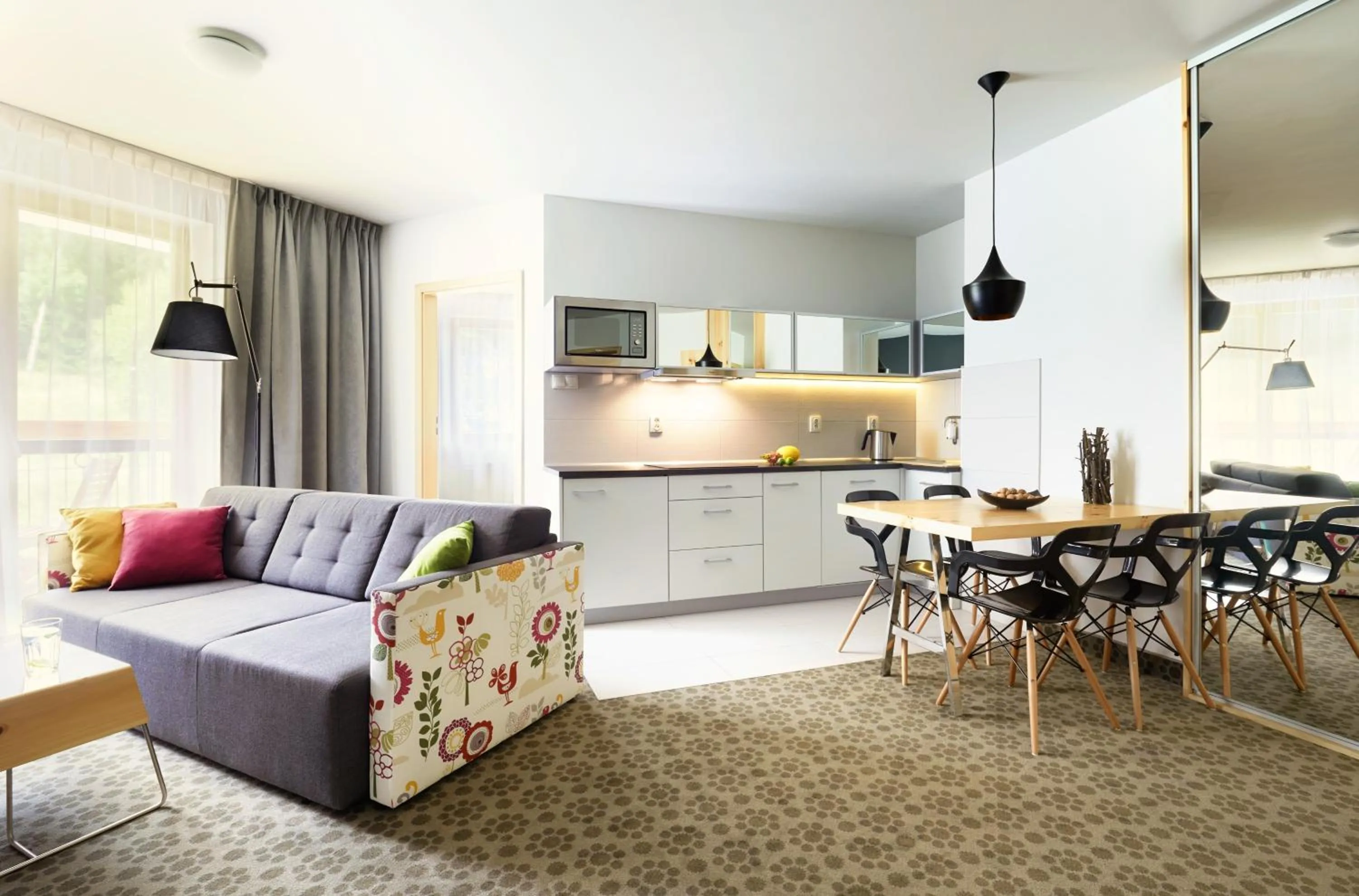 Kitchen or kitchenette in Aparthotel Cristal Resort Szklarska Poręba by Zdrojowa