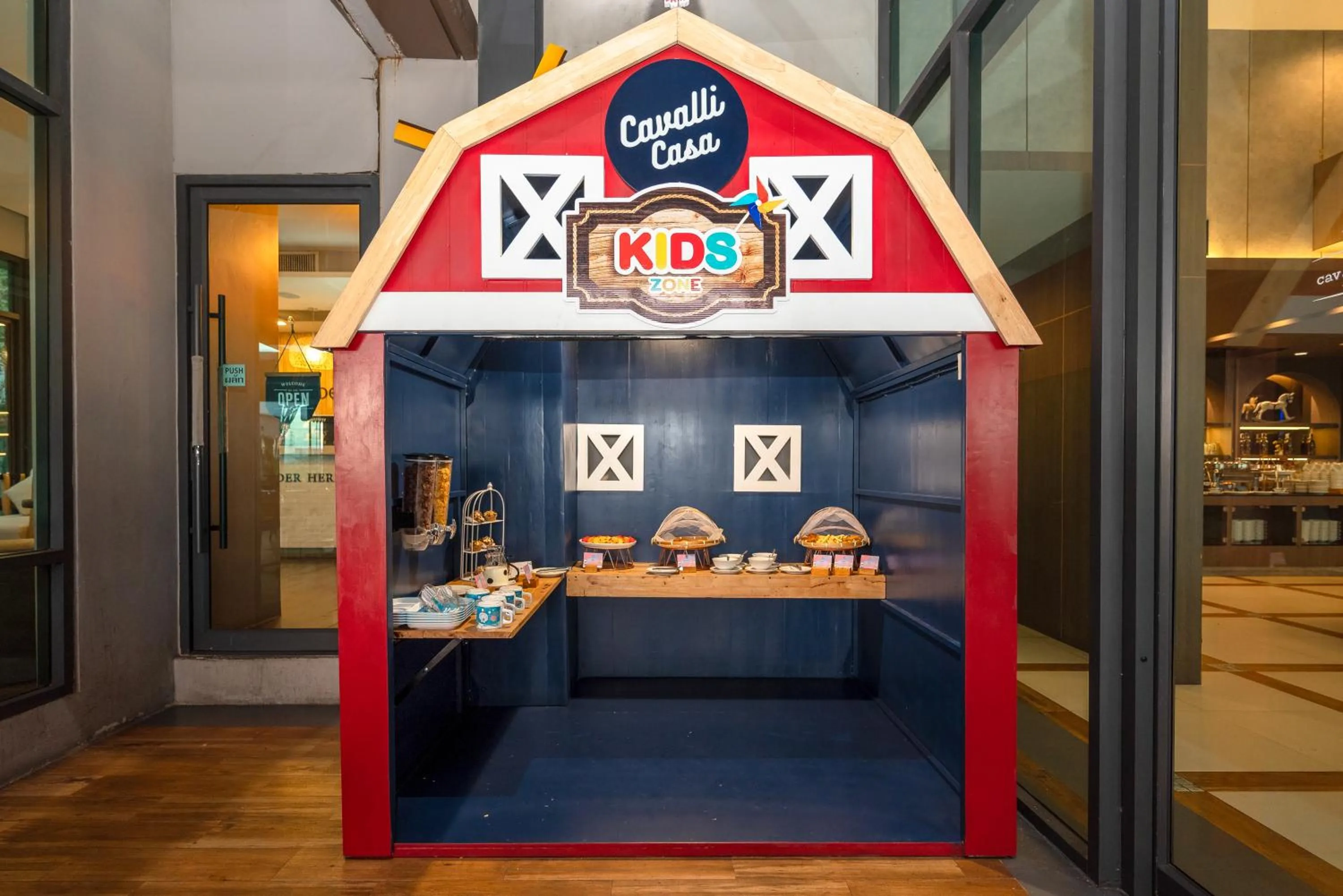 Food in The Cavalli Casa Resort