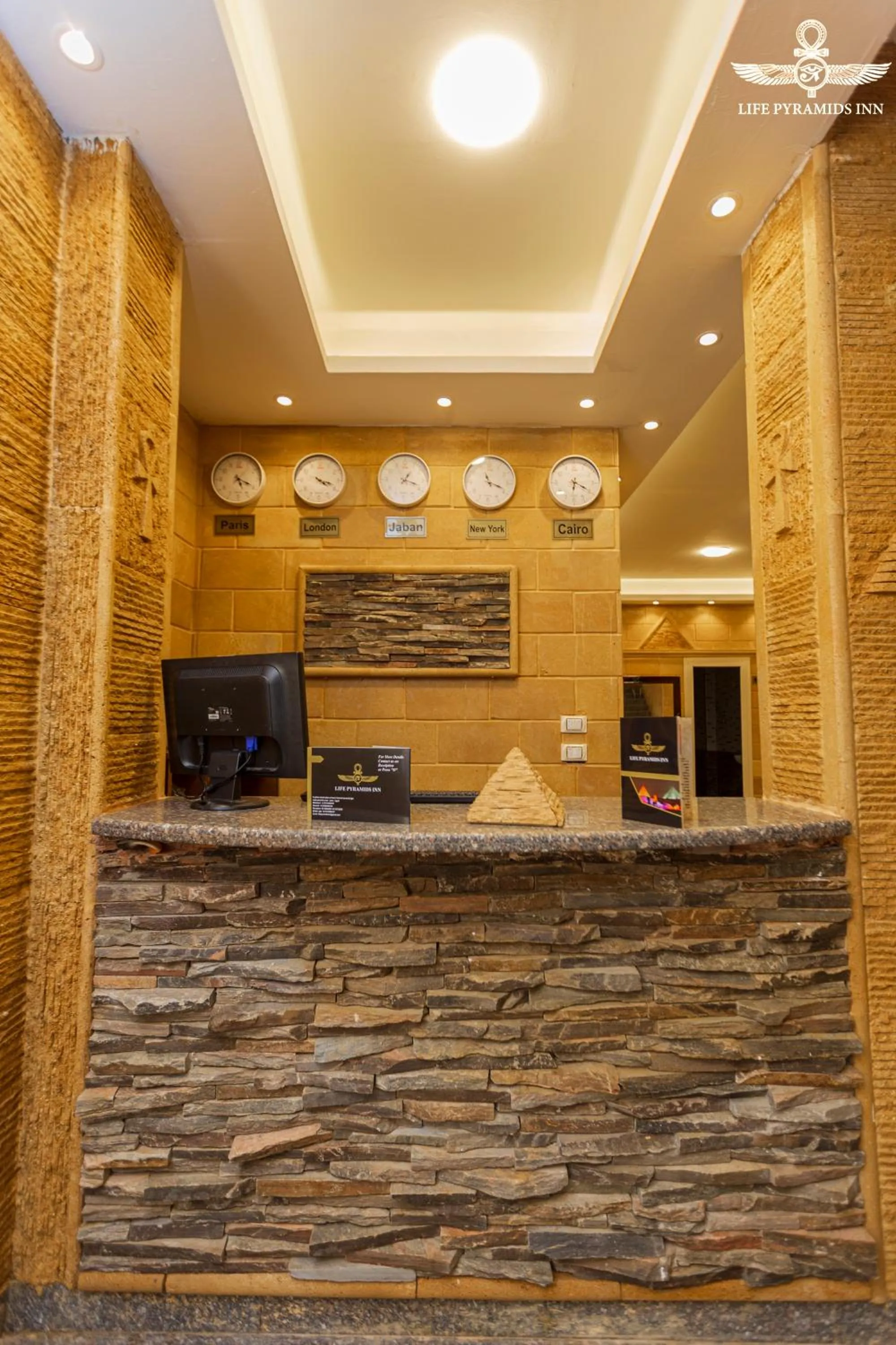 Lobby or reception in Life Pyramids Inn