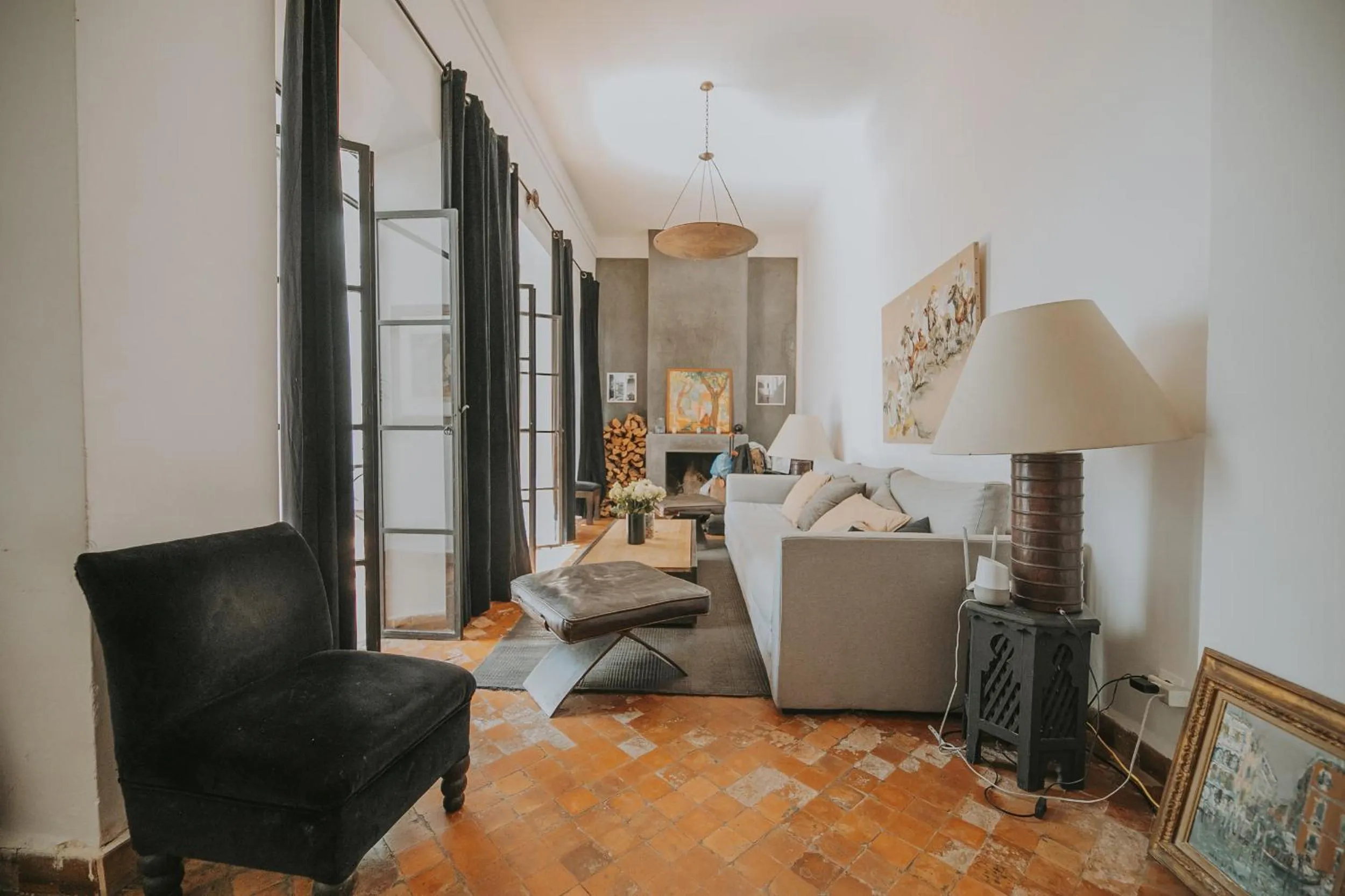 Communal lounge/ TV room in Dar Zelda