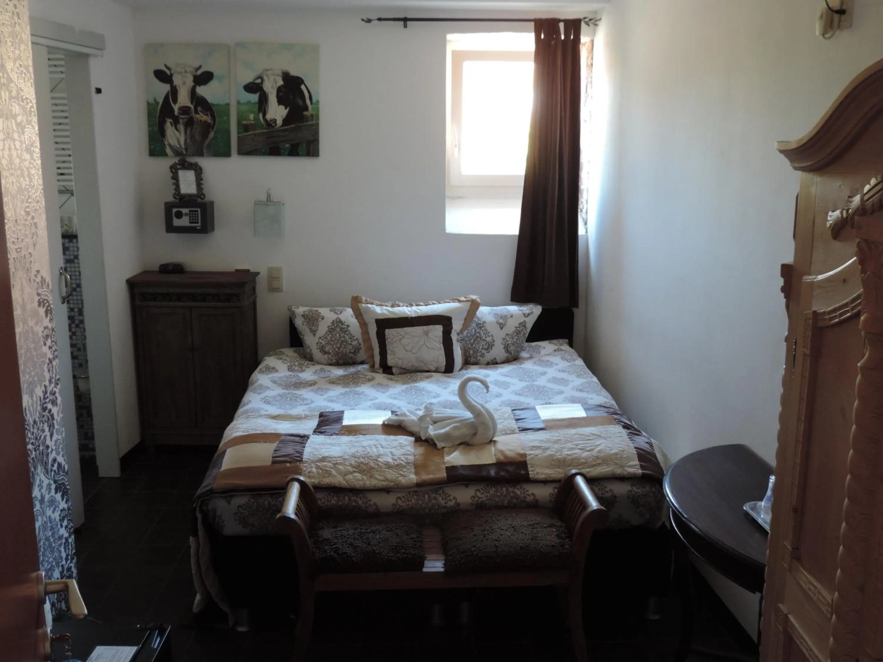 Bed in Hotel Berneau