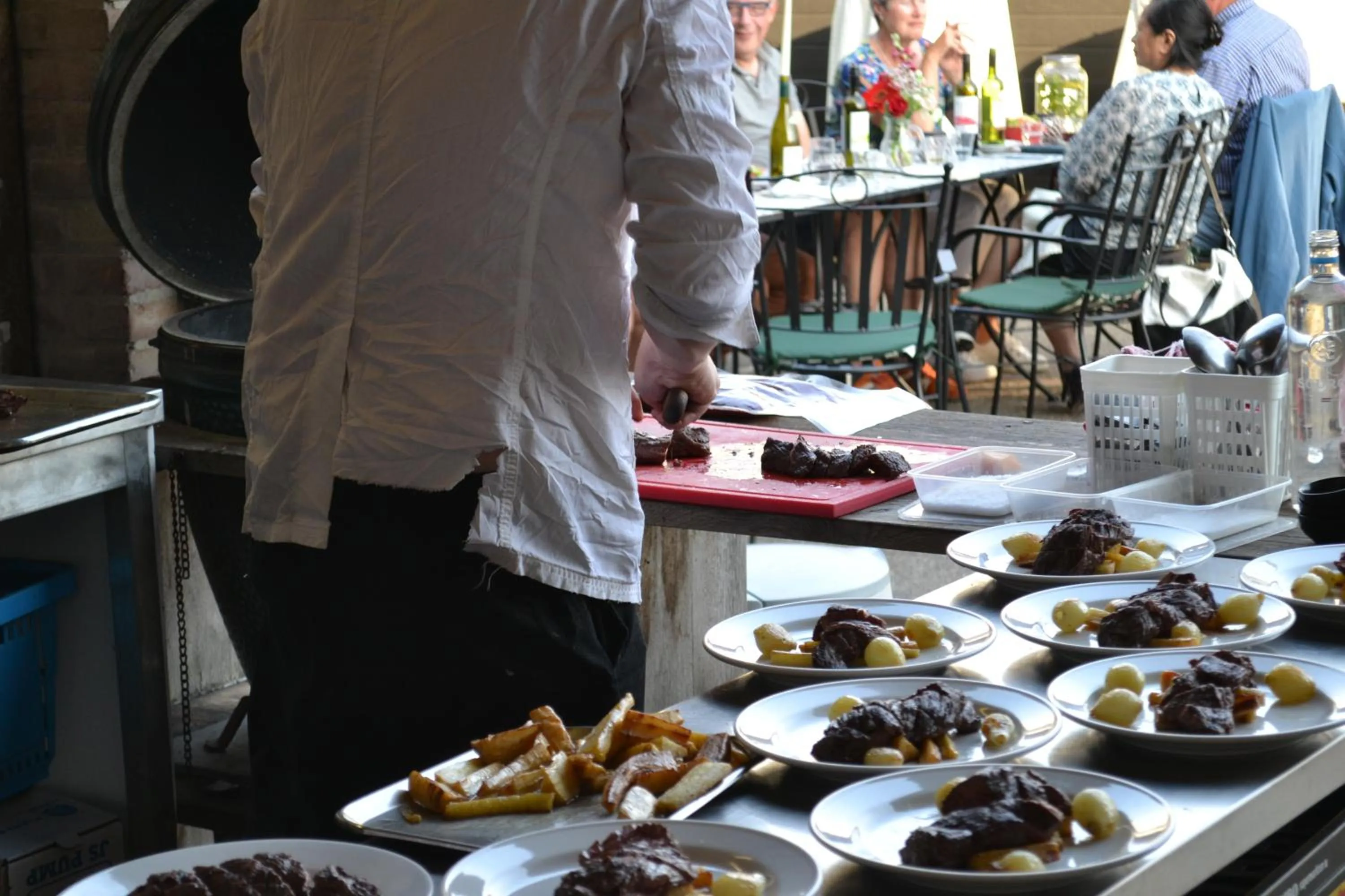 Restaurant/places to eat in lodge 61 hotel aan het water