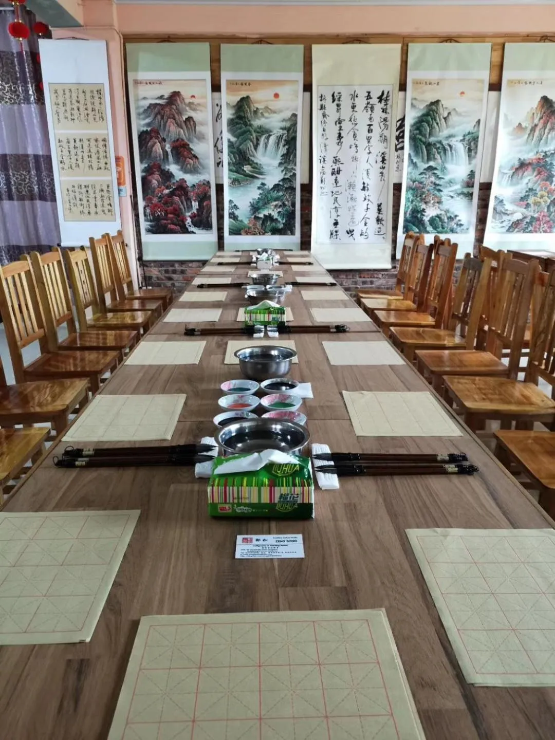 Restaurant/places to eat in Riverside Retreat Hotel