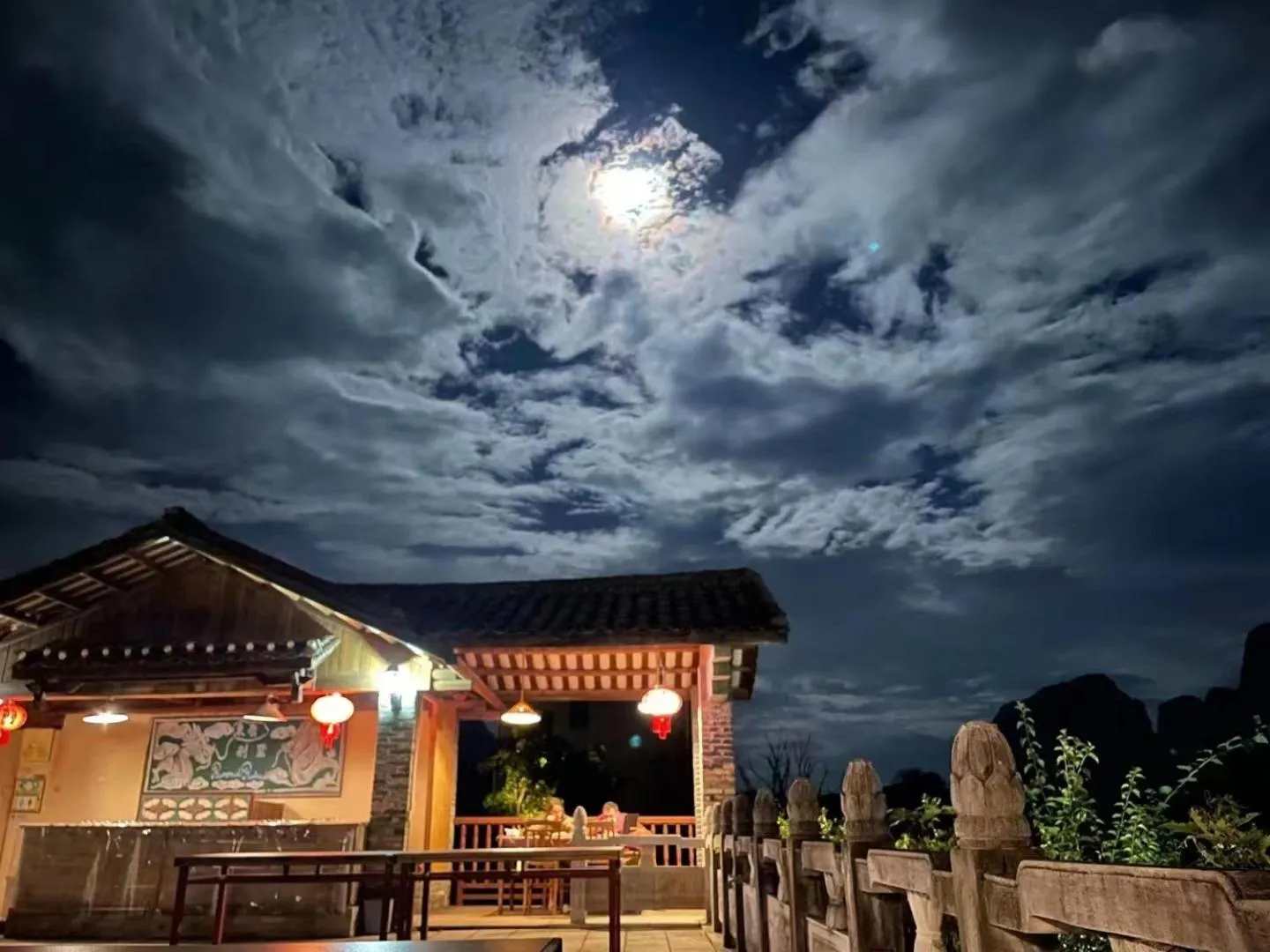 Property building in Riverside Retreat Hotel