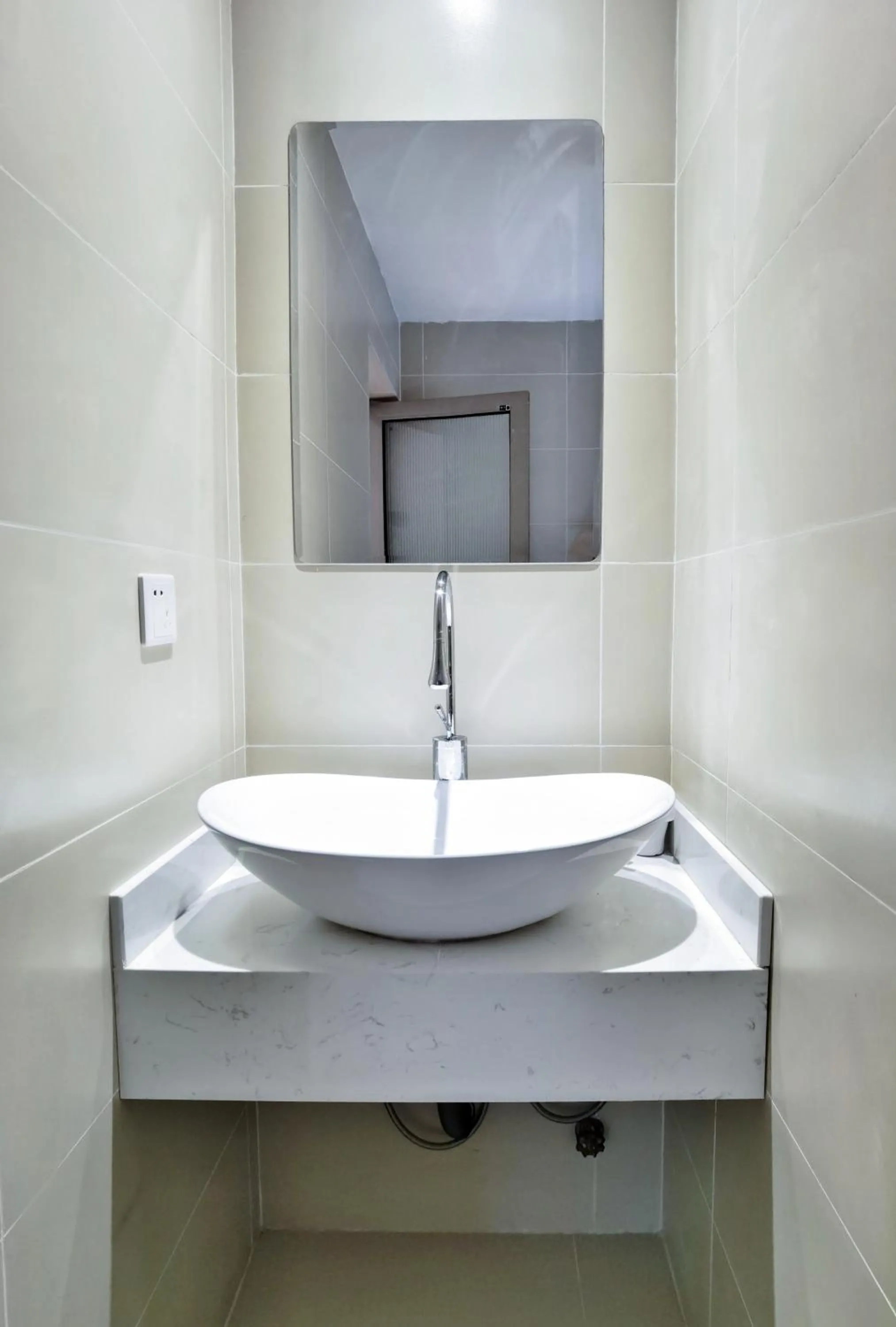 Bathroom in Riverside Retreat Hotel