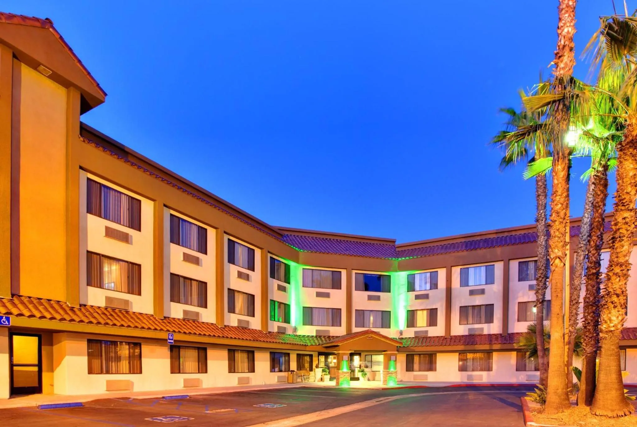 Property building in Holiday Inn Express La Mesa Near SDSU by IHG