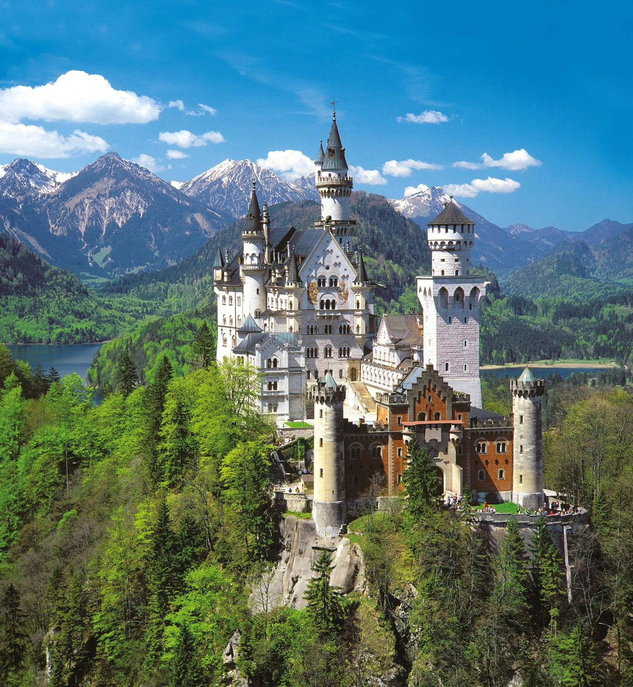 Nearby landmark in Seehotel und Appartements Schnöller