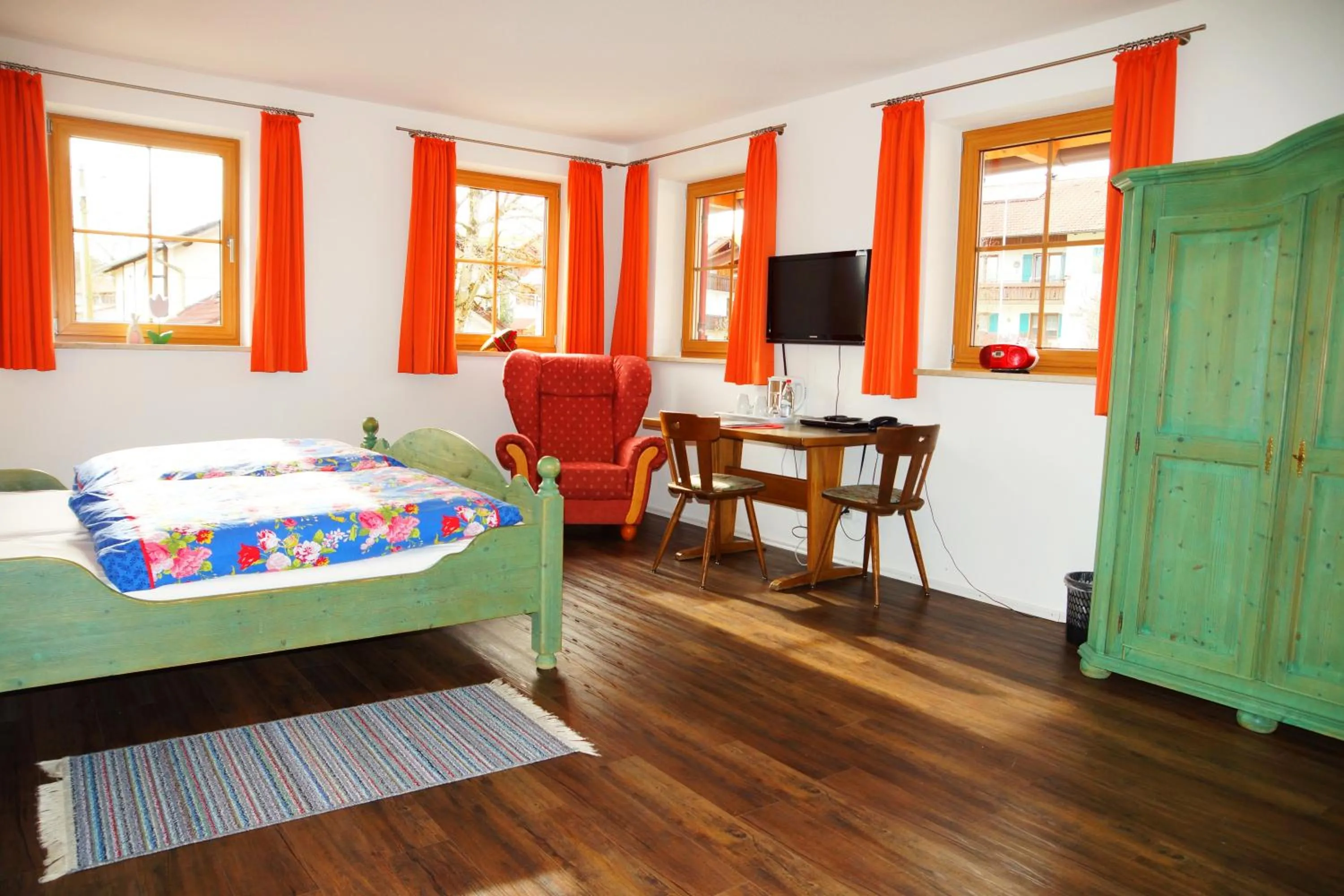 Bed in Seehotel und Appartements Schnöller