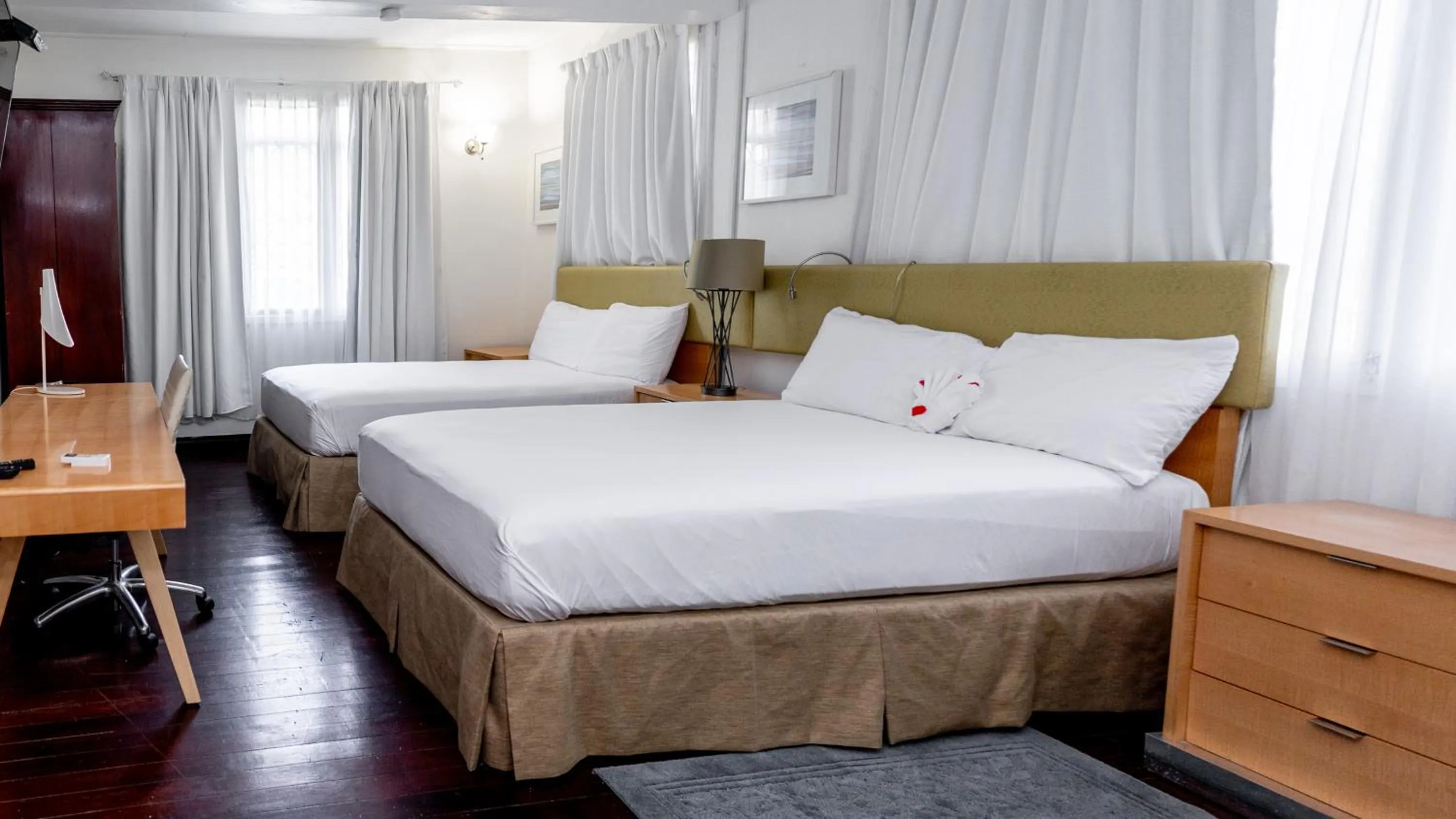 Photo of the whole room, Bed in Ocean's Edge Lodge Restaurant & Bar