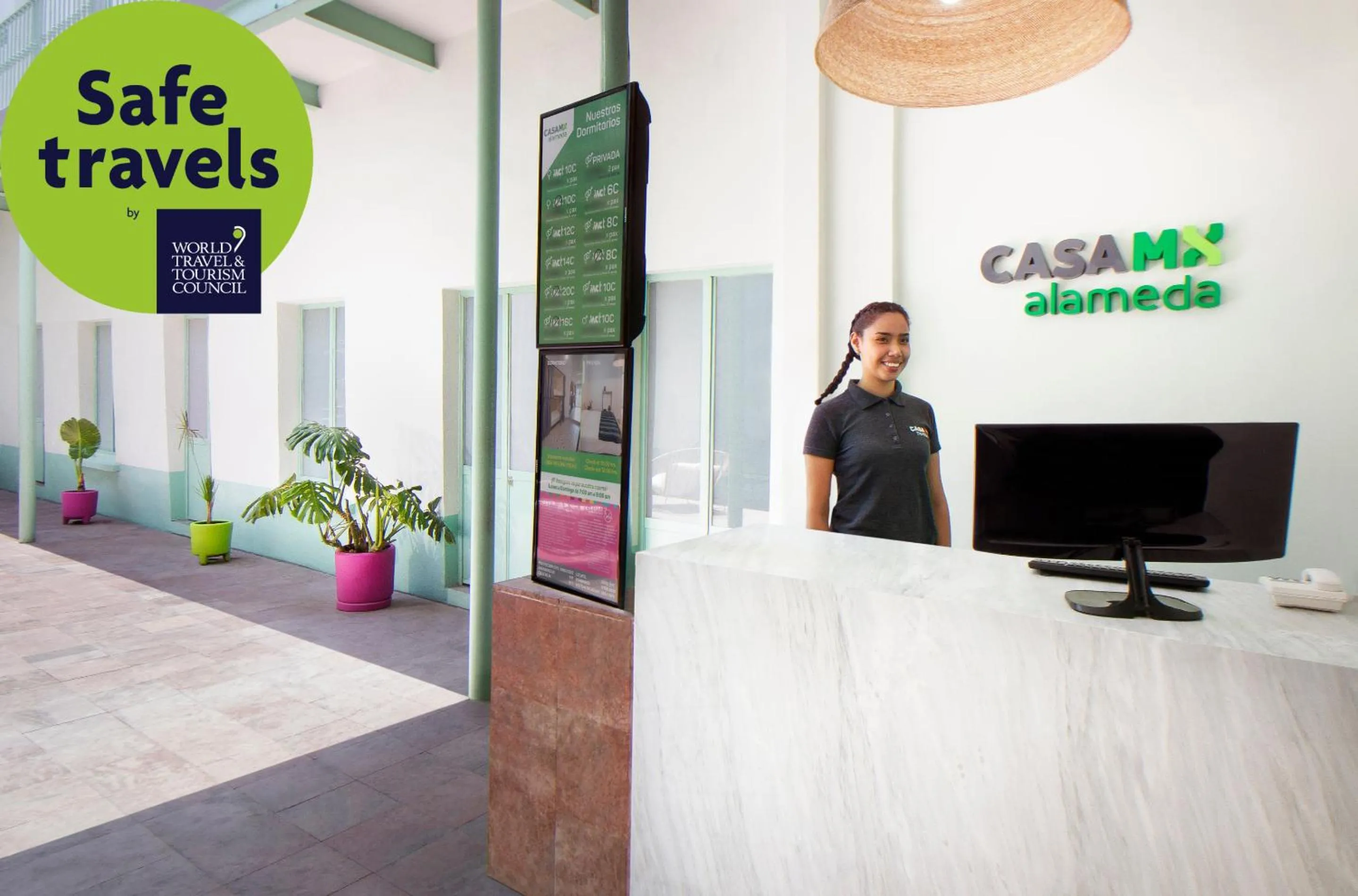 Lobby or reception in CASA MX alameda