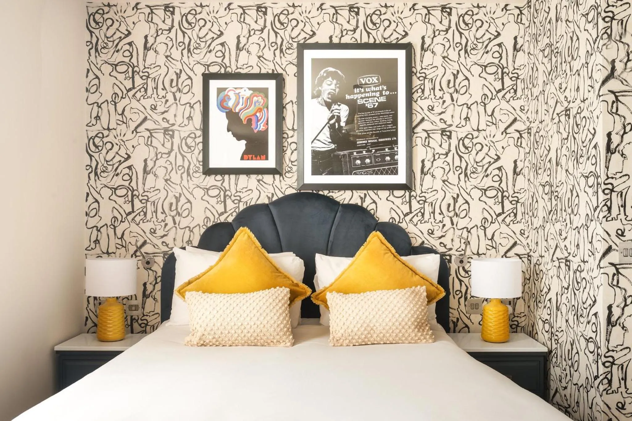 Photo of the whole room, Bed in Hotel Indigo London - Kensington by IHG