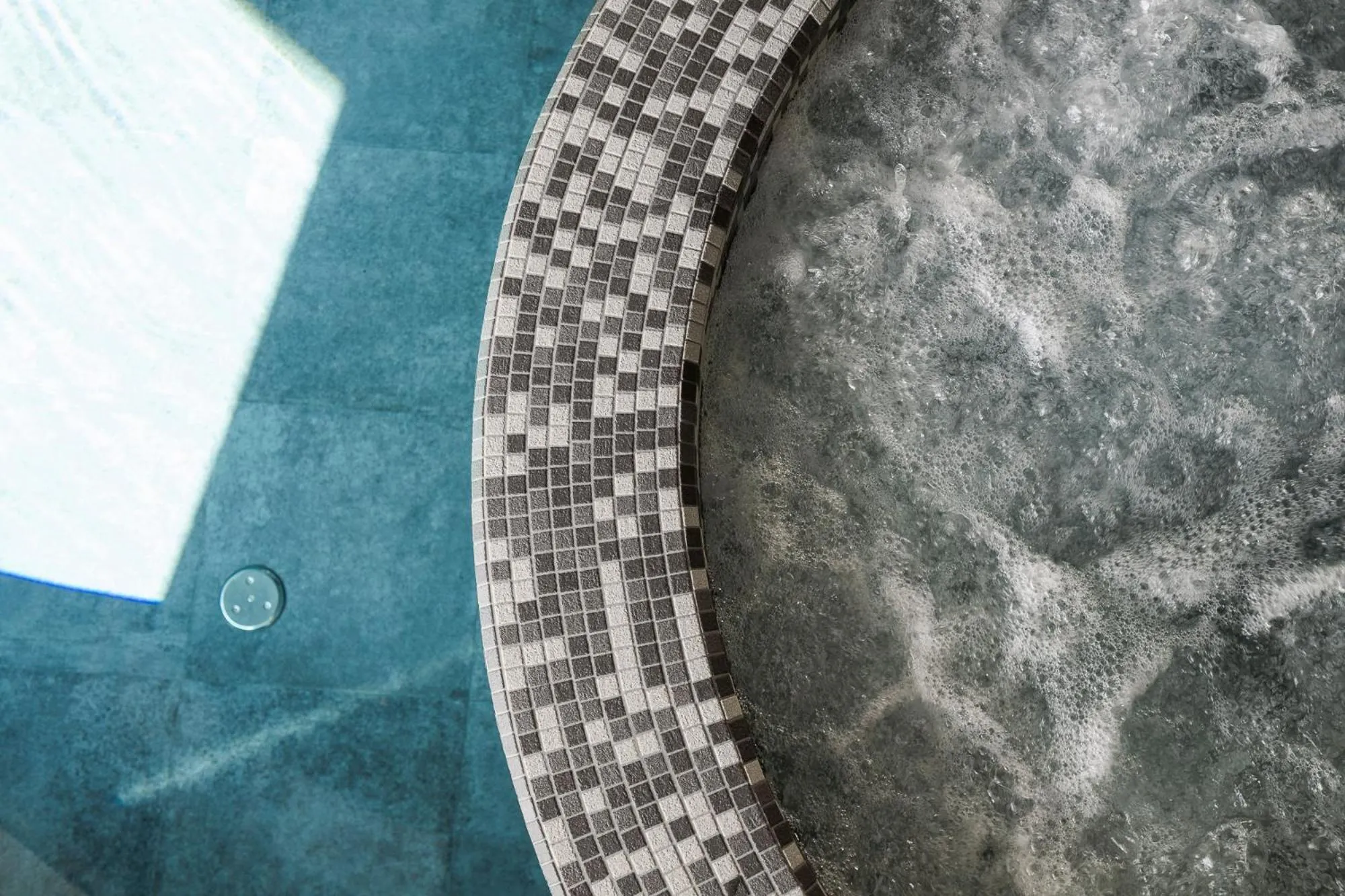 Hot Tub in Hotel Dorner B&B