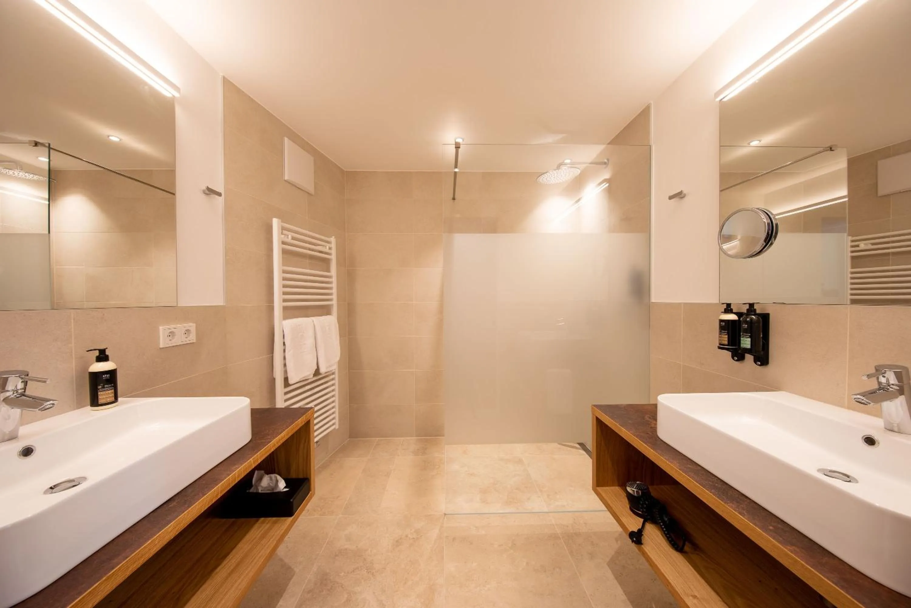 Shower in Moseralm Dolomiti Hideaway