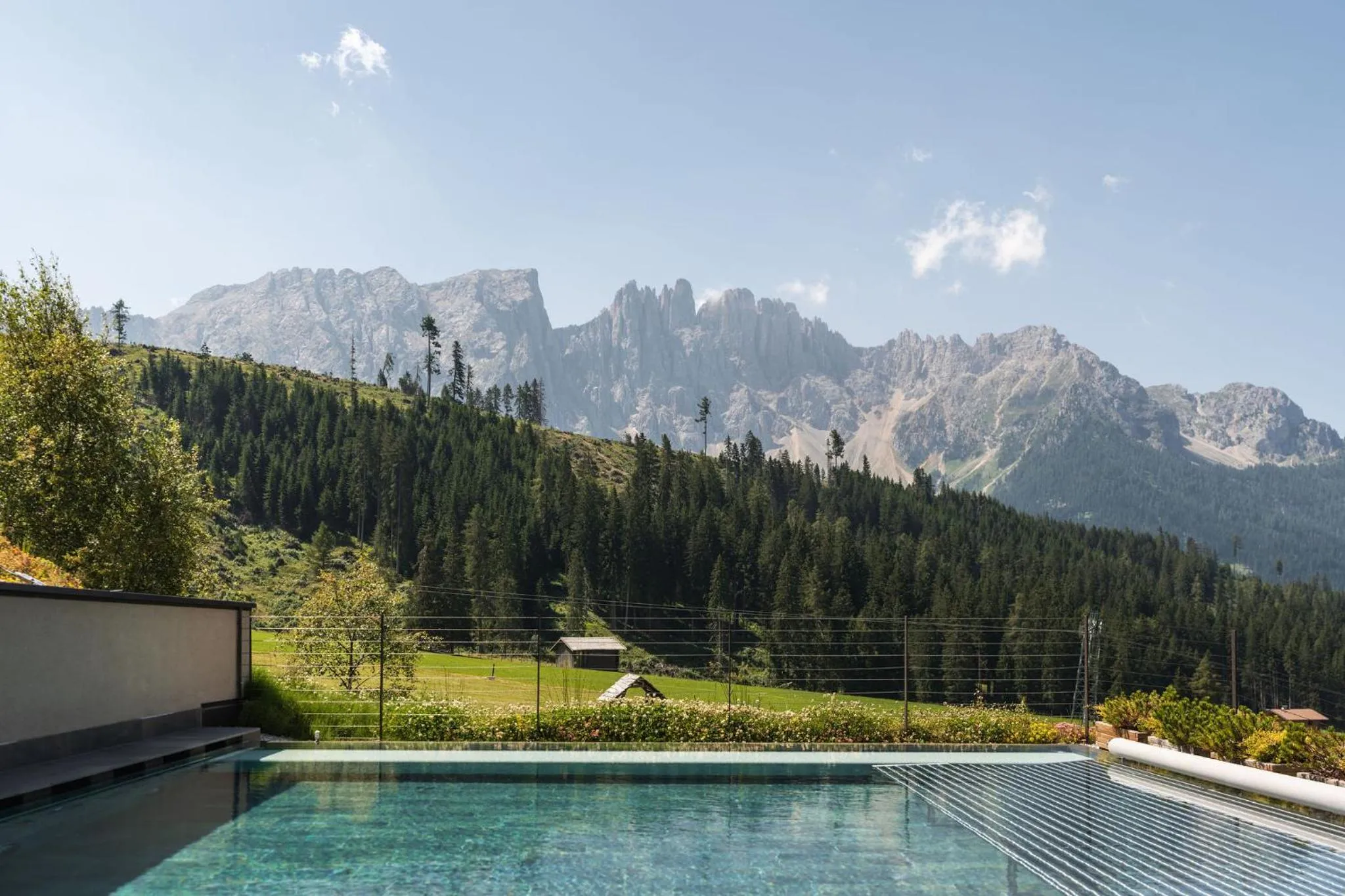 Pool view in Moseralm Dolomiti Hideaway