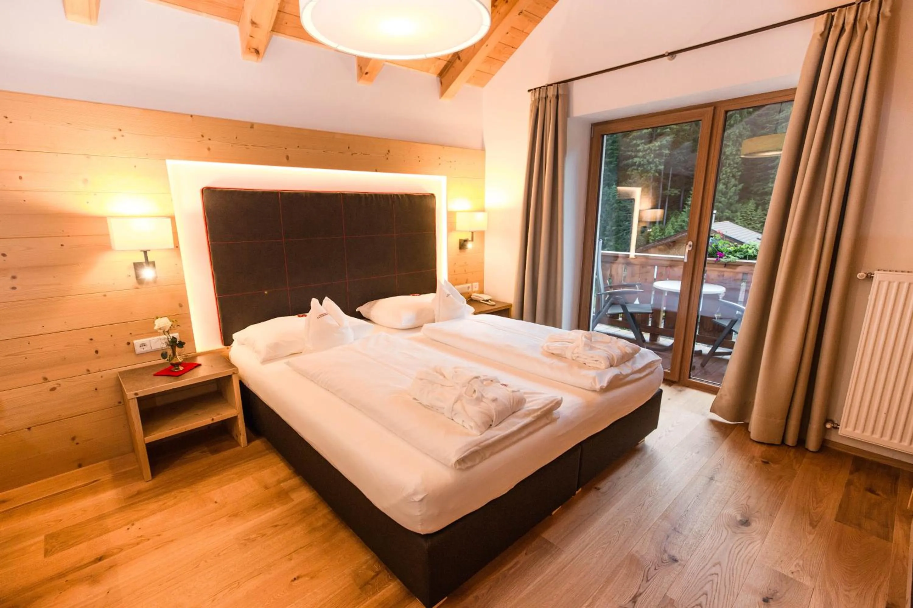 Bed in Moseralm Dolomiti Hideaway