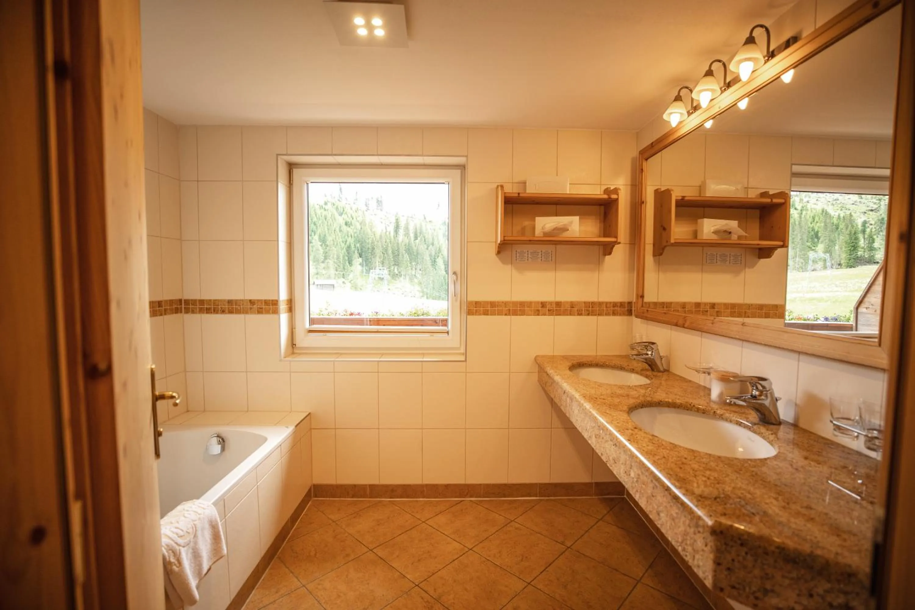 Bathroom in Moseralm Dolomiti Hideaway