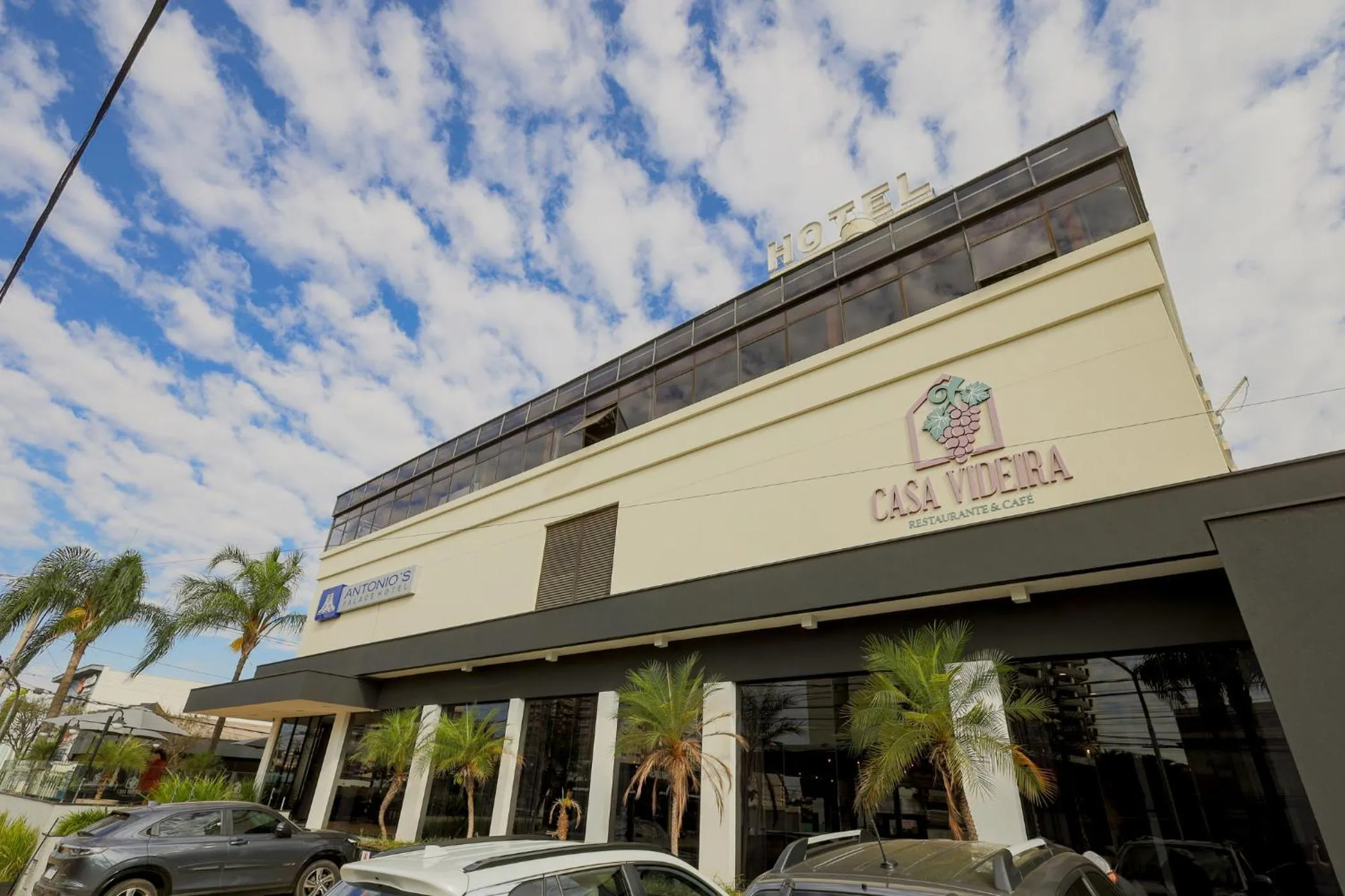 Property building in Antonio´s Palace Hotel