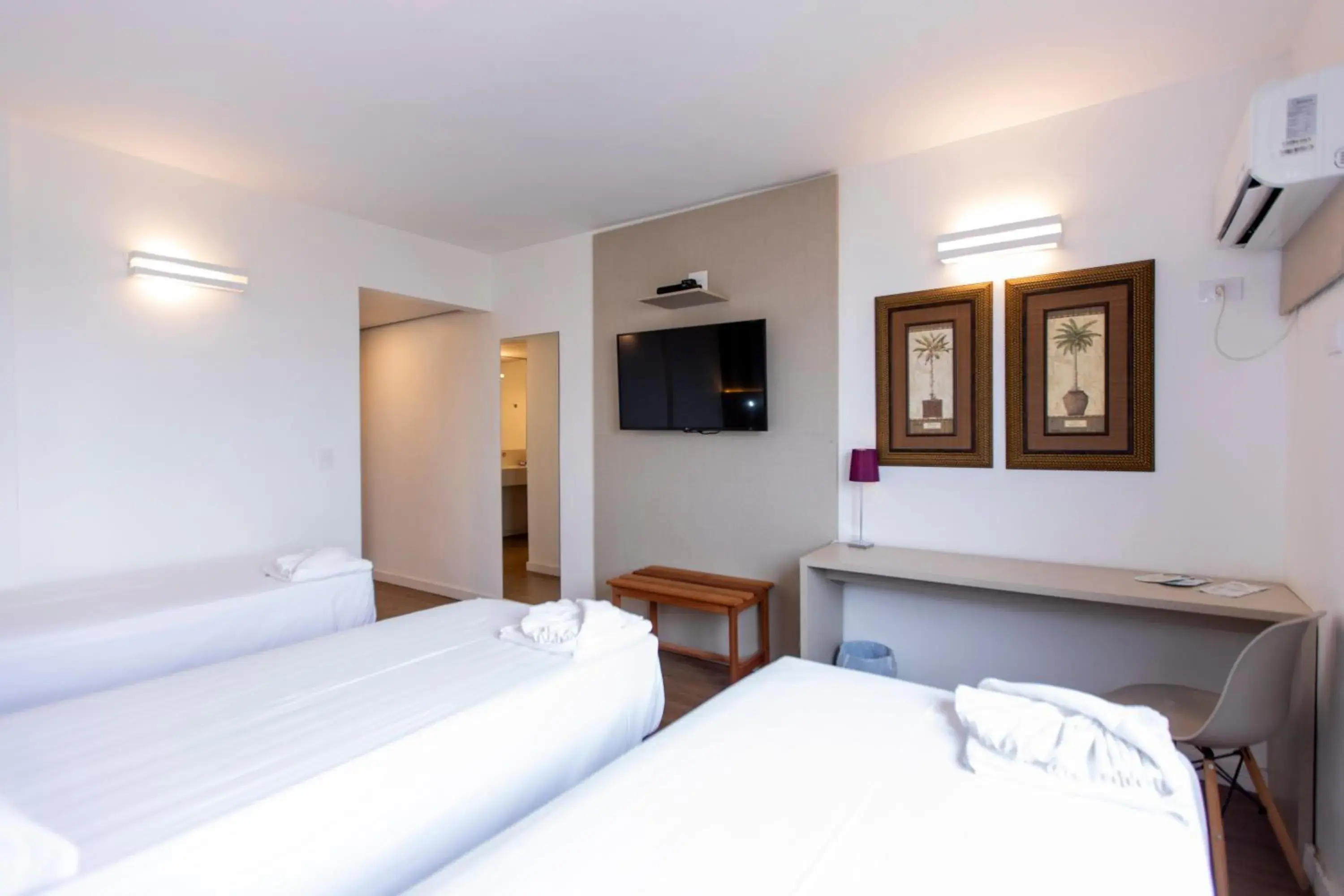 Triple Room with City View in Antonio´s Palace Hotel Triple Room with City View in Antonio´s Palace Hotel