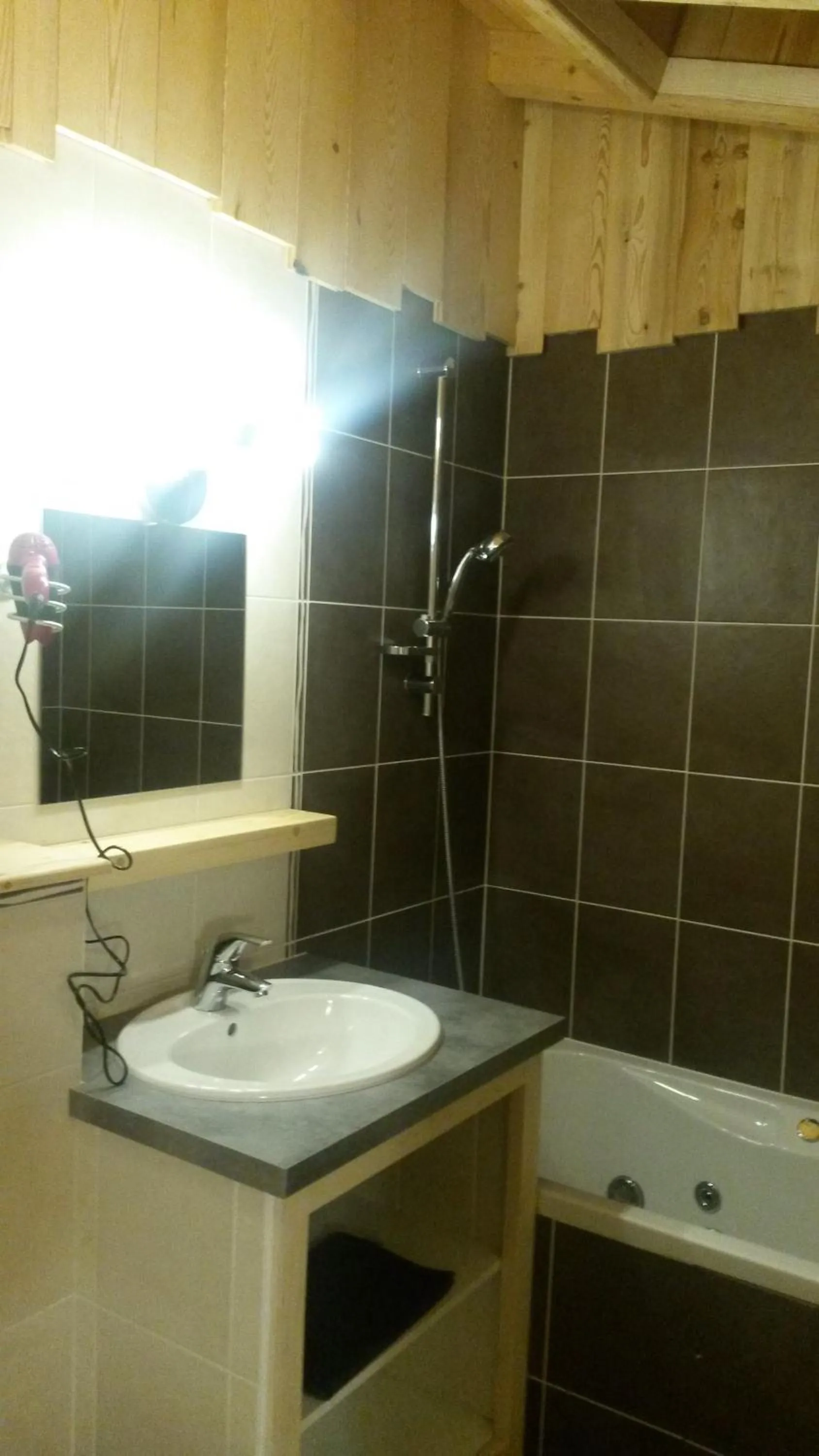 Bathroom in Apart'hotel & Spa "La Destière"