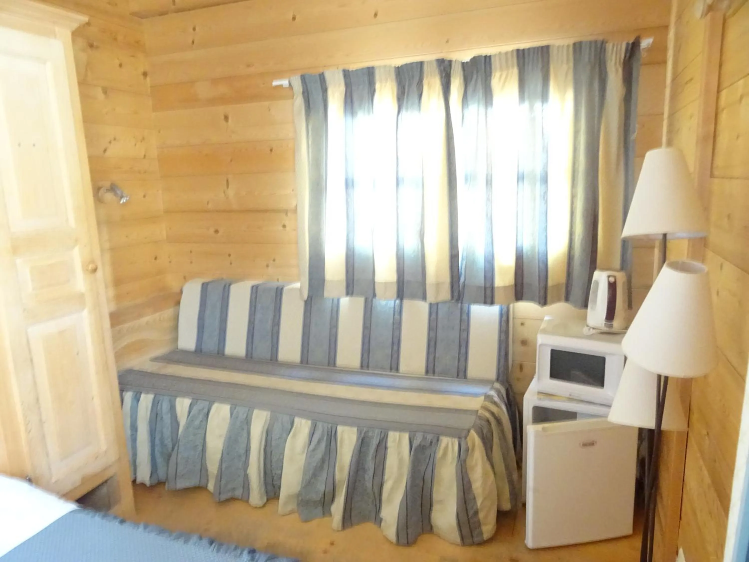 Bed in Apart'hotel & Spa "La Destière"