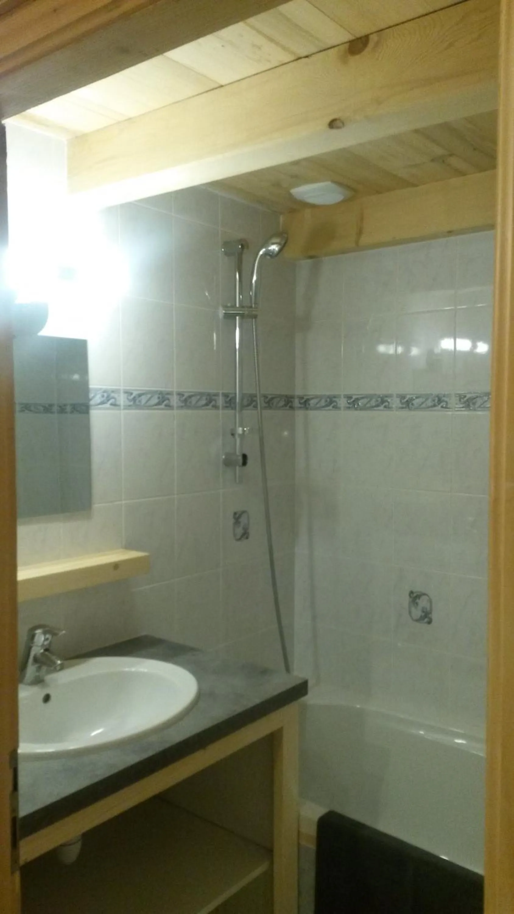 Bathroom in Apart'hotel & Spa "La Destière"