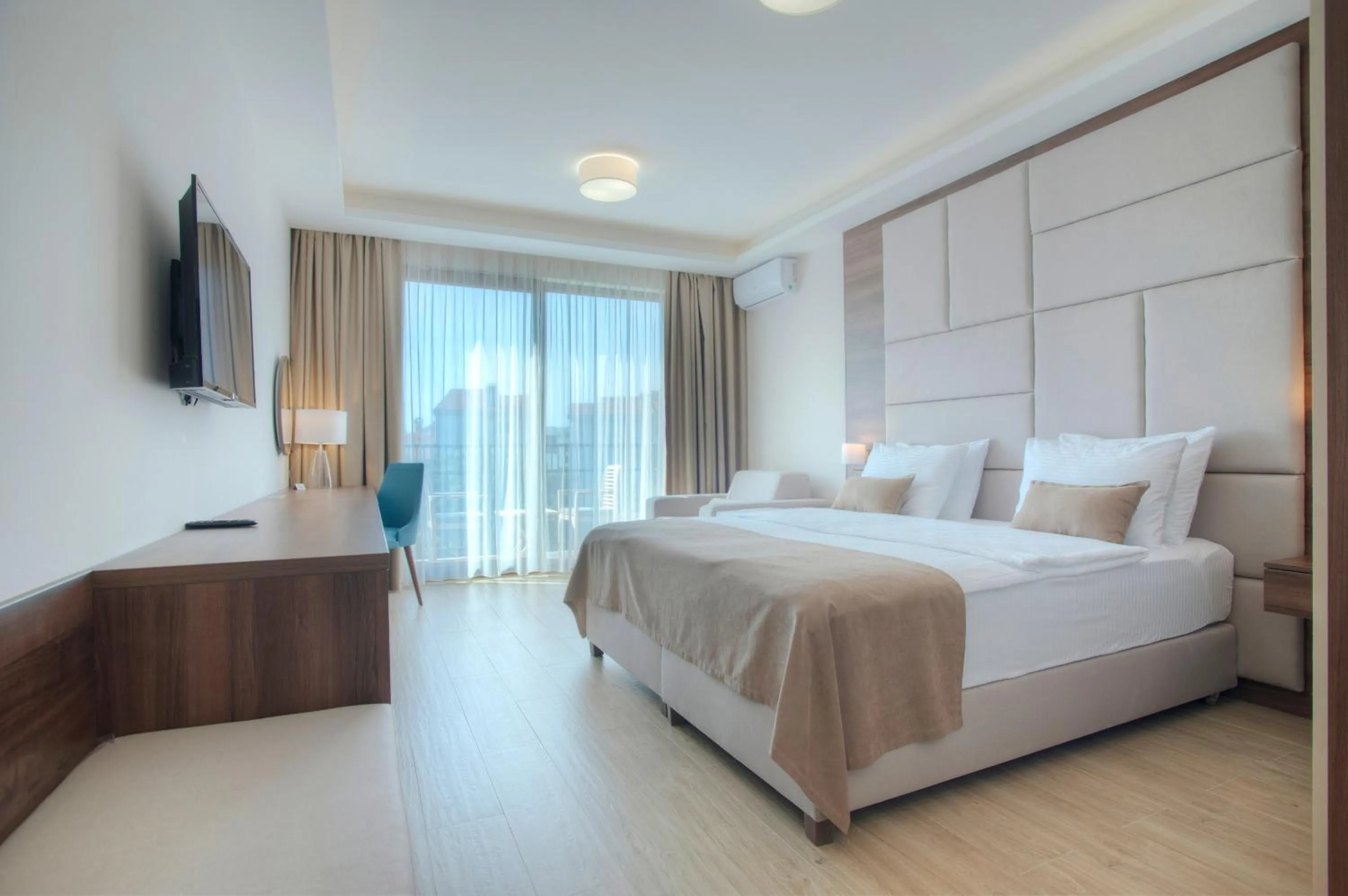 Bed in Hotel Twelve by Aycon