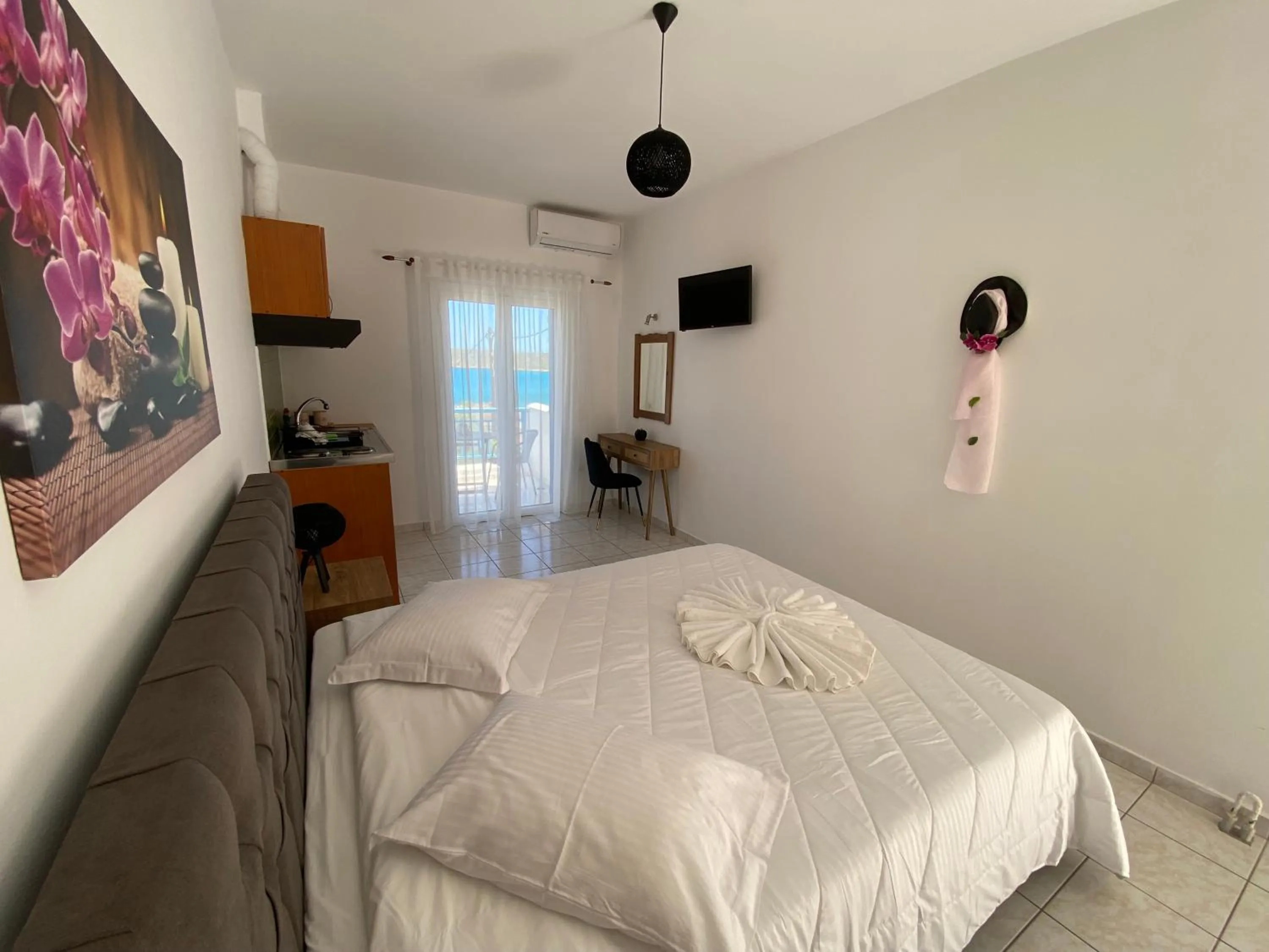 Bed in Athena Kythera