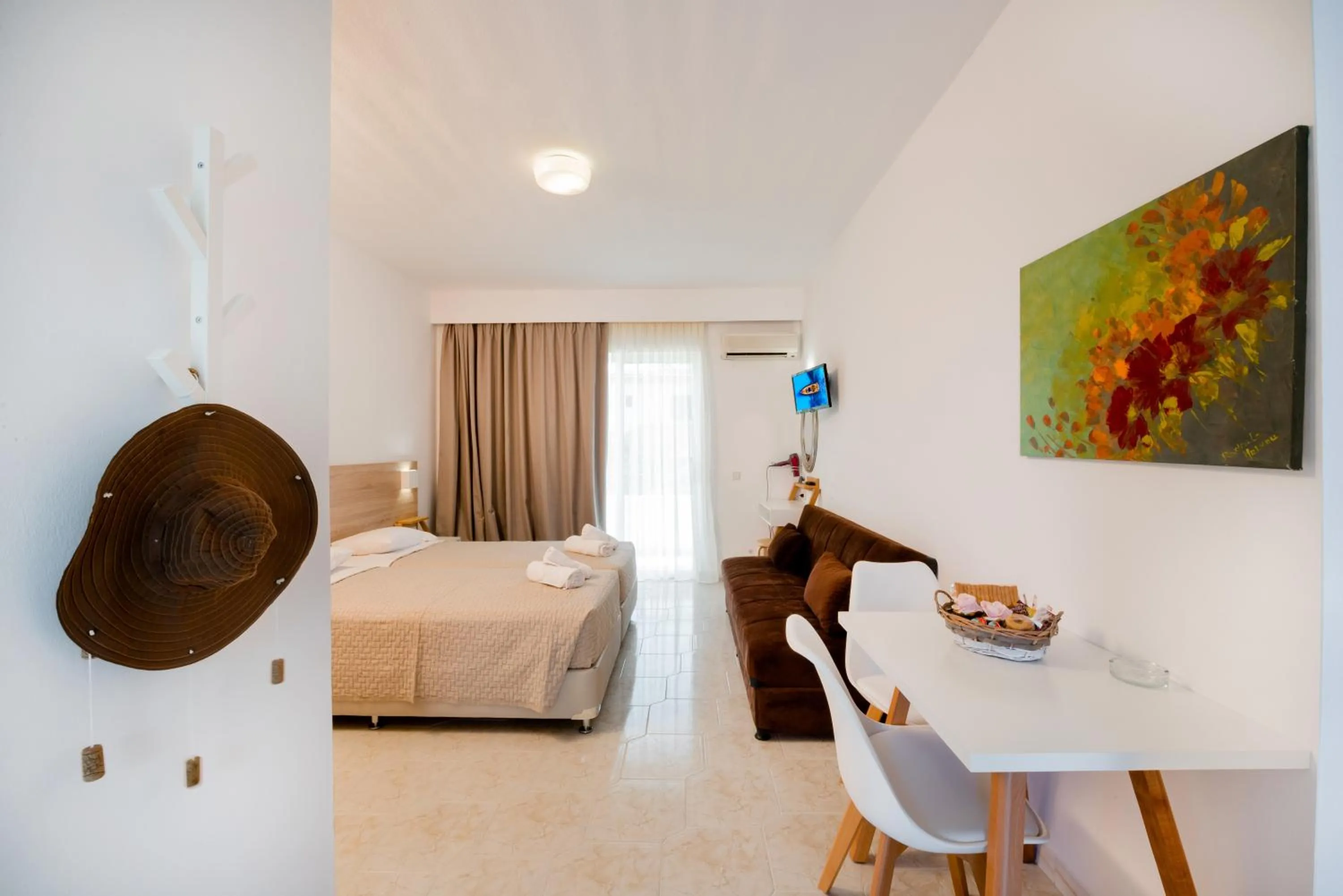 Bed in Sokrates Studios