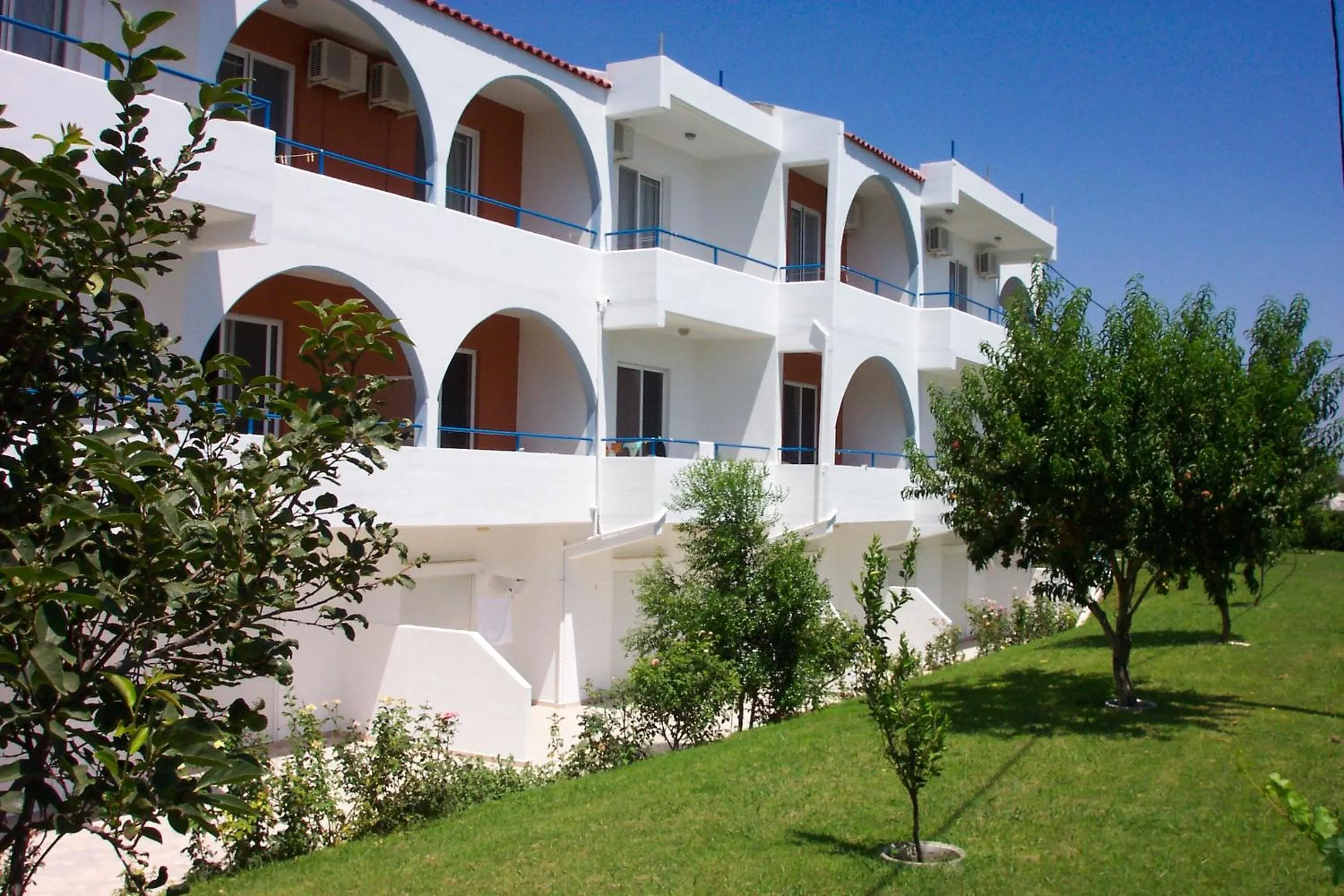 Property building in Sokrates Studios