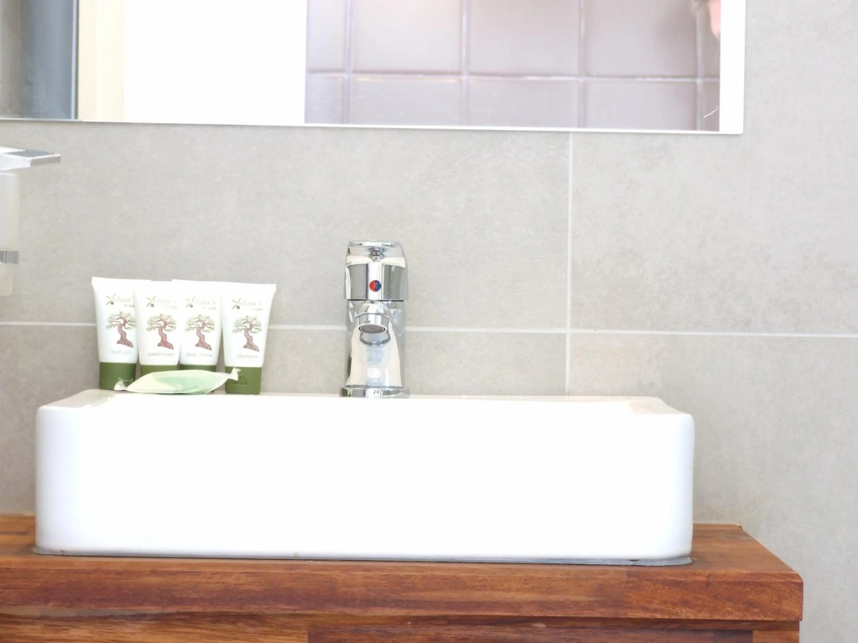 Bathroom in Sokrates Studios