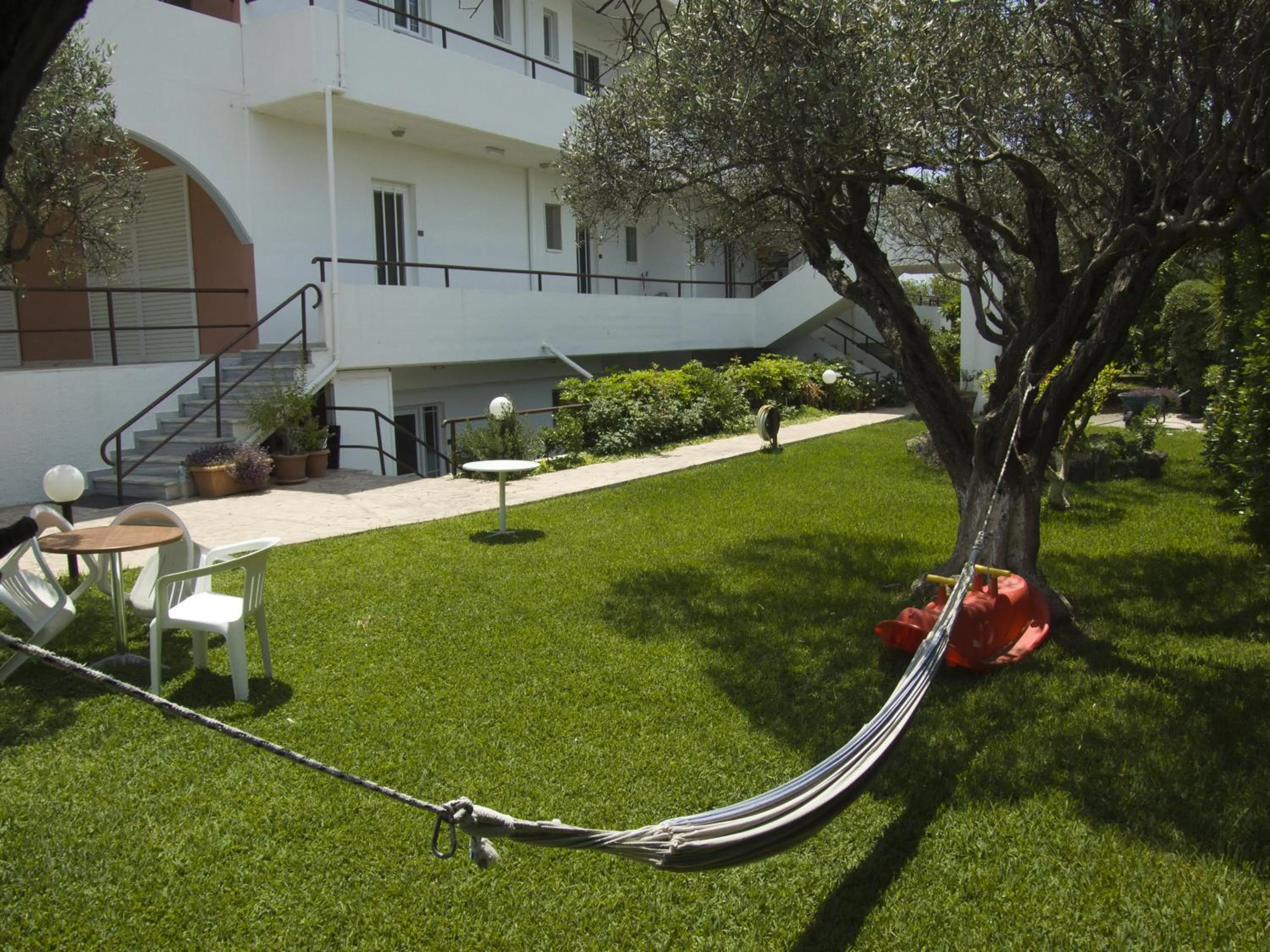 Garden in Sokrates Studios